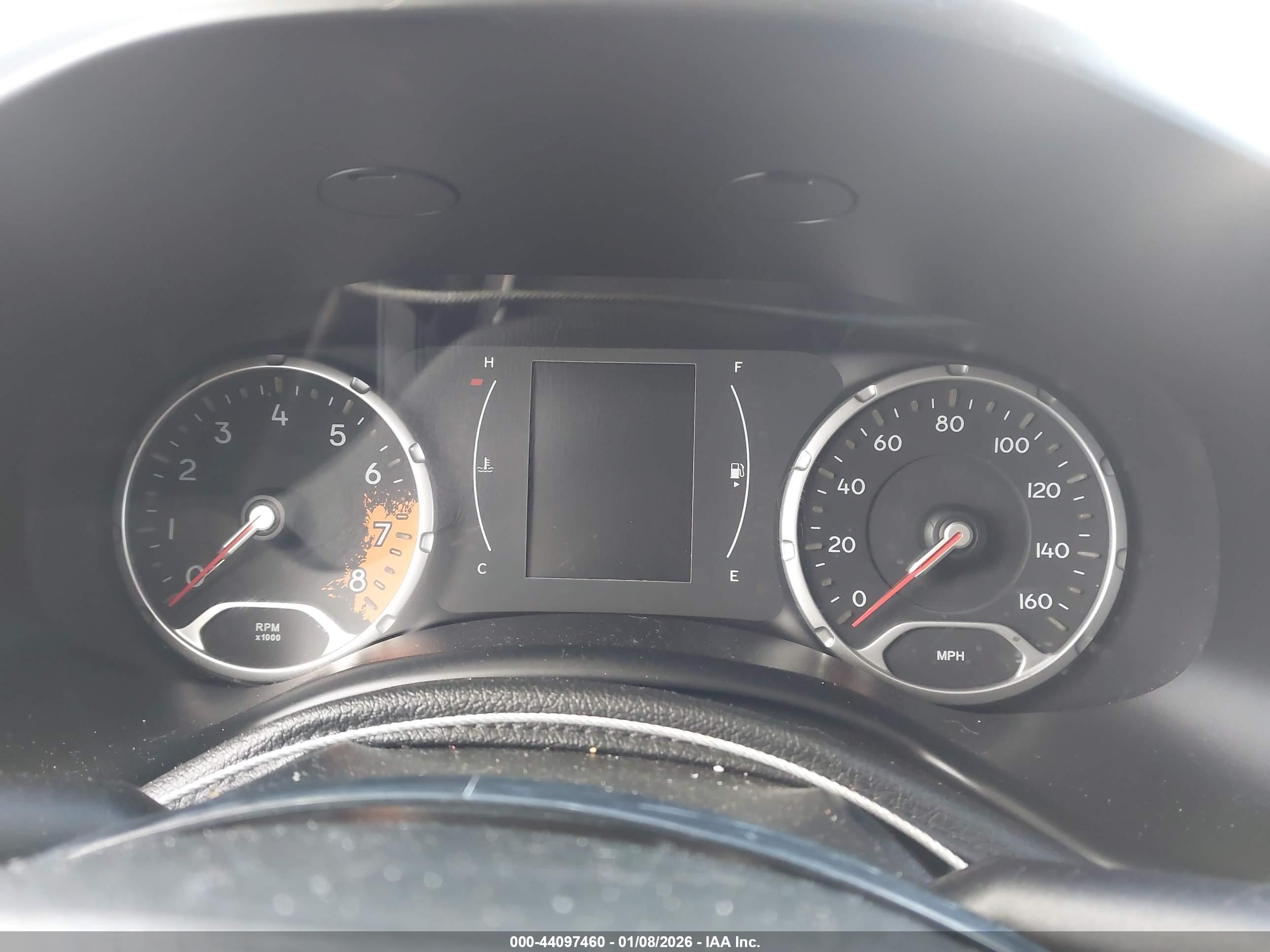 JEEP RENEGADE image 7