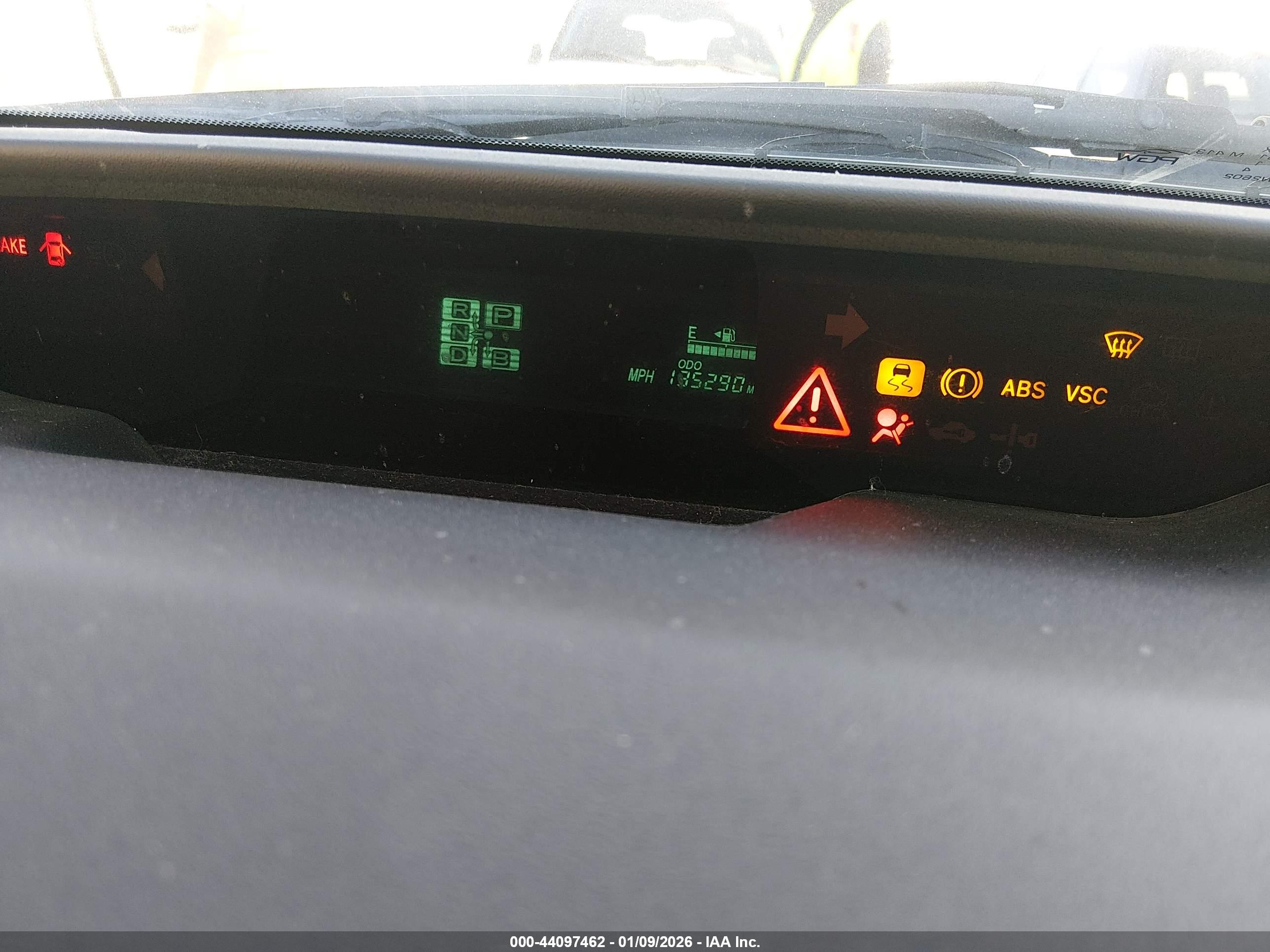 TOYOTA PRIUS image 7