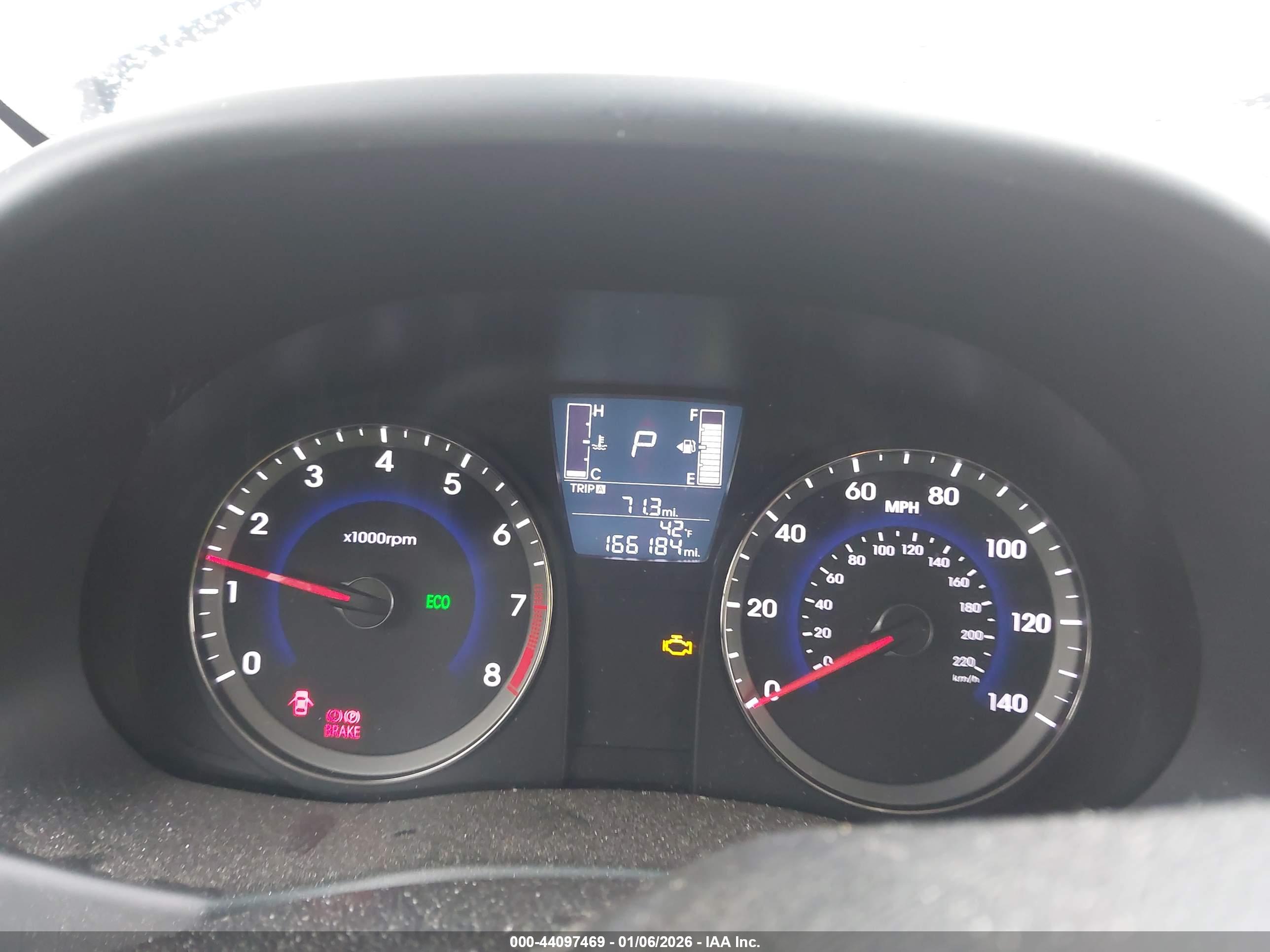 HYUNDAI ACCENT image 7