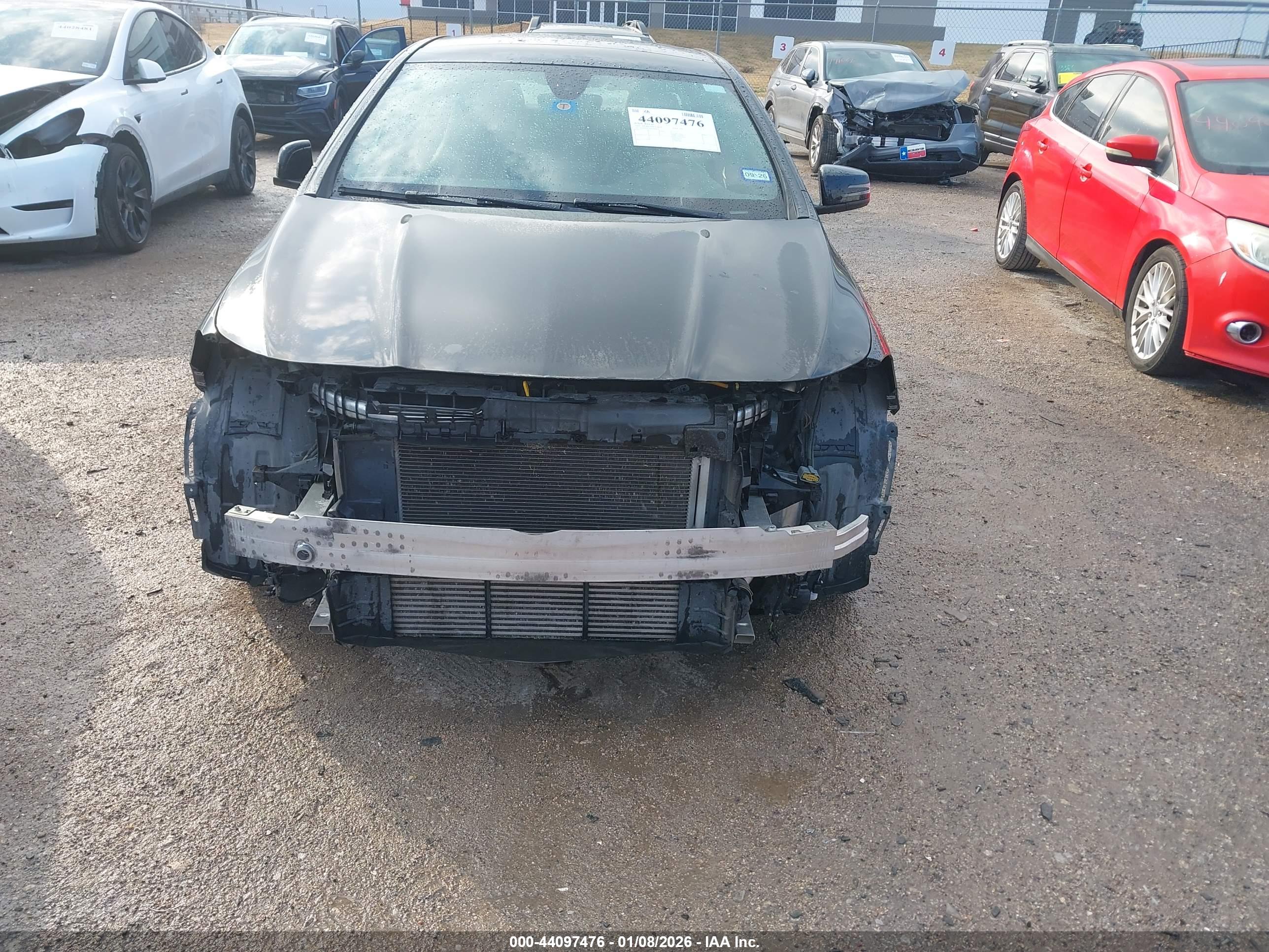 MERCEDES-BENZ CLA image 6