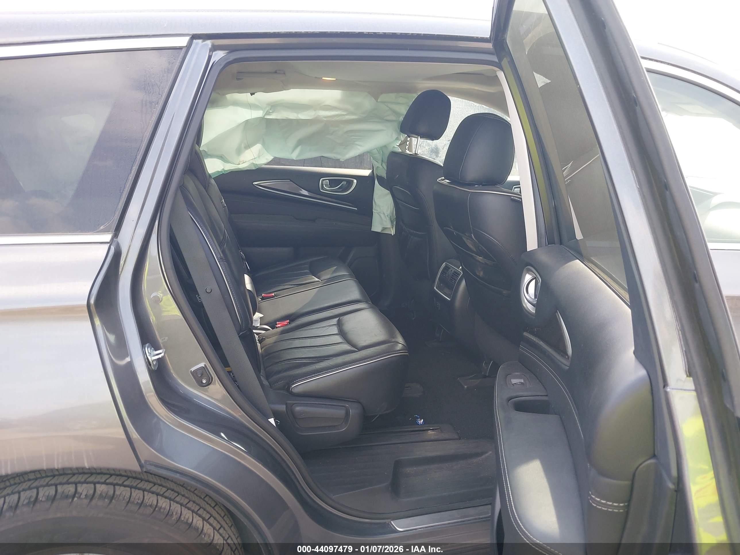 INFINITI QX60 image 8