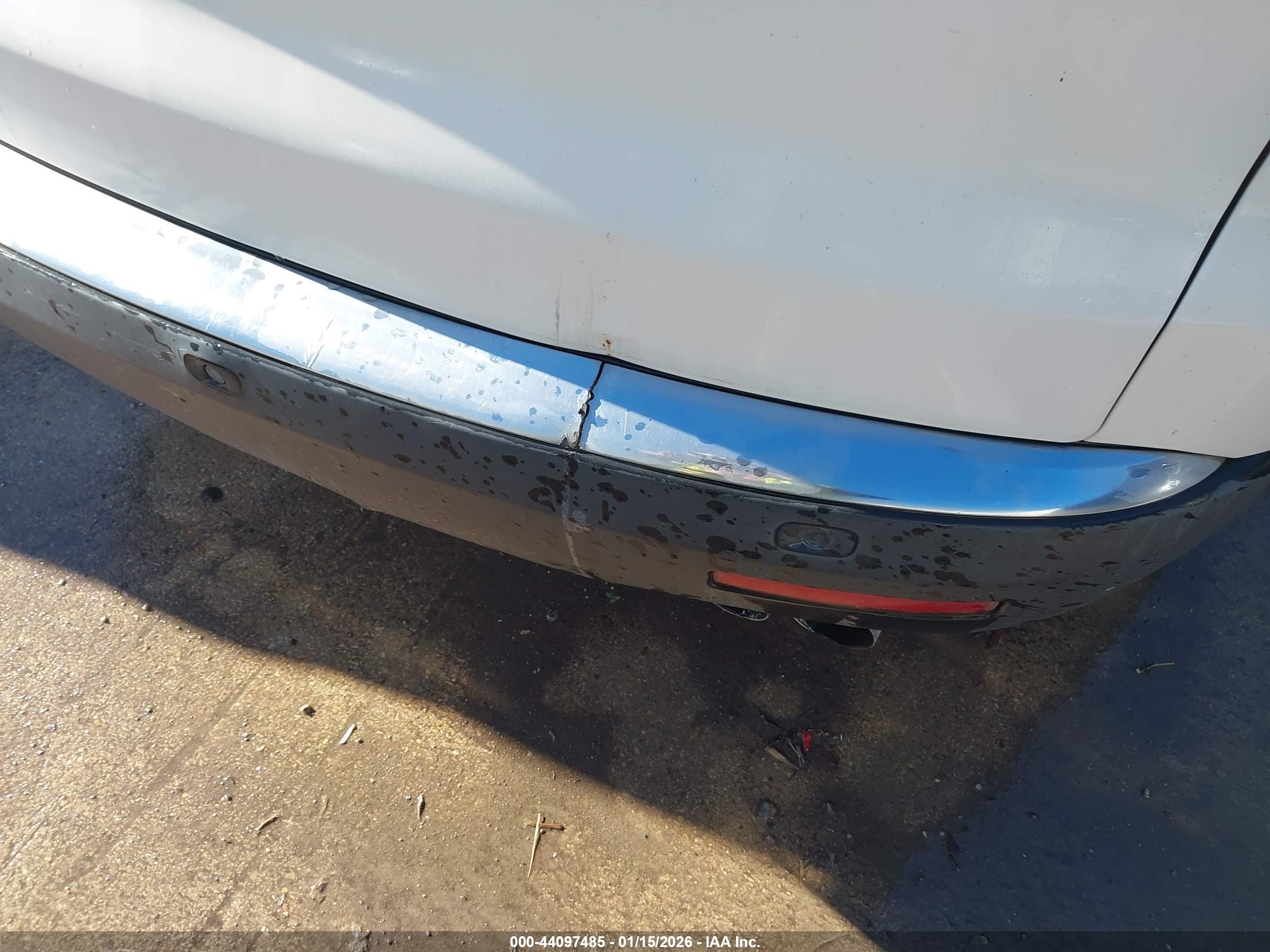 GMC ACADIA image 6