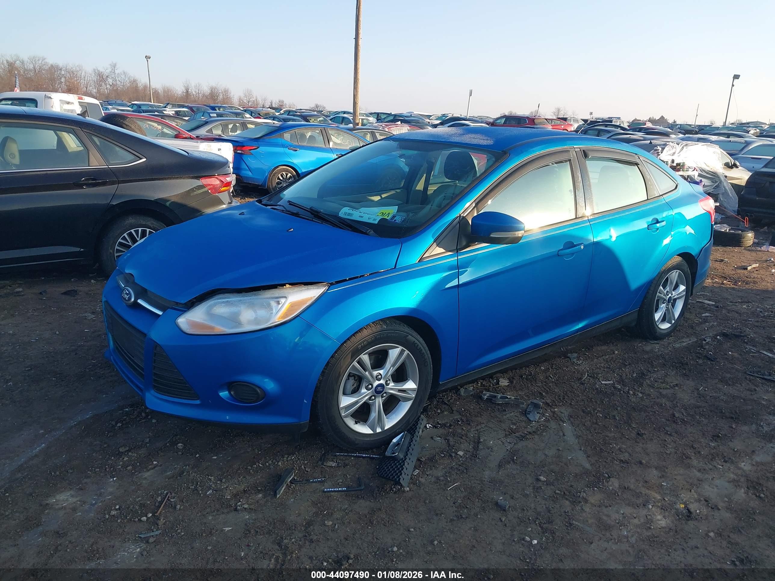 FORD FOCUS image 2