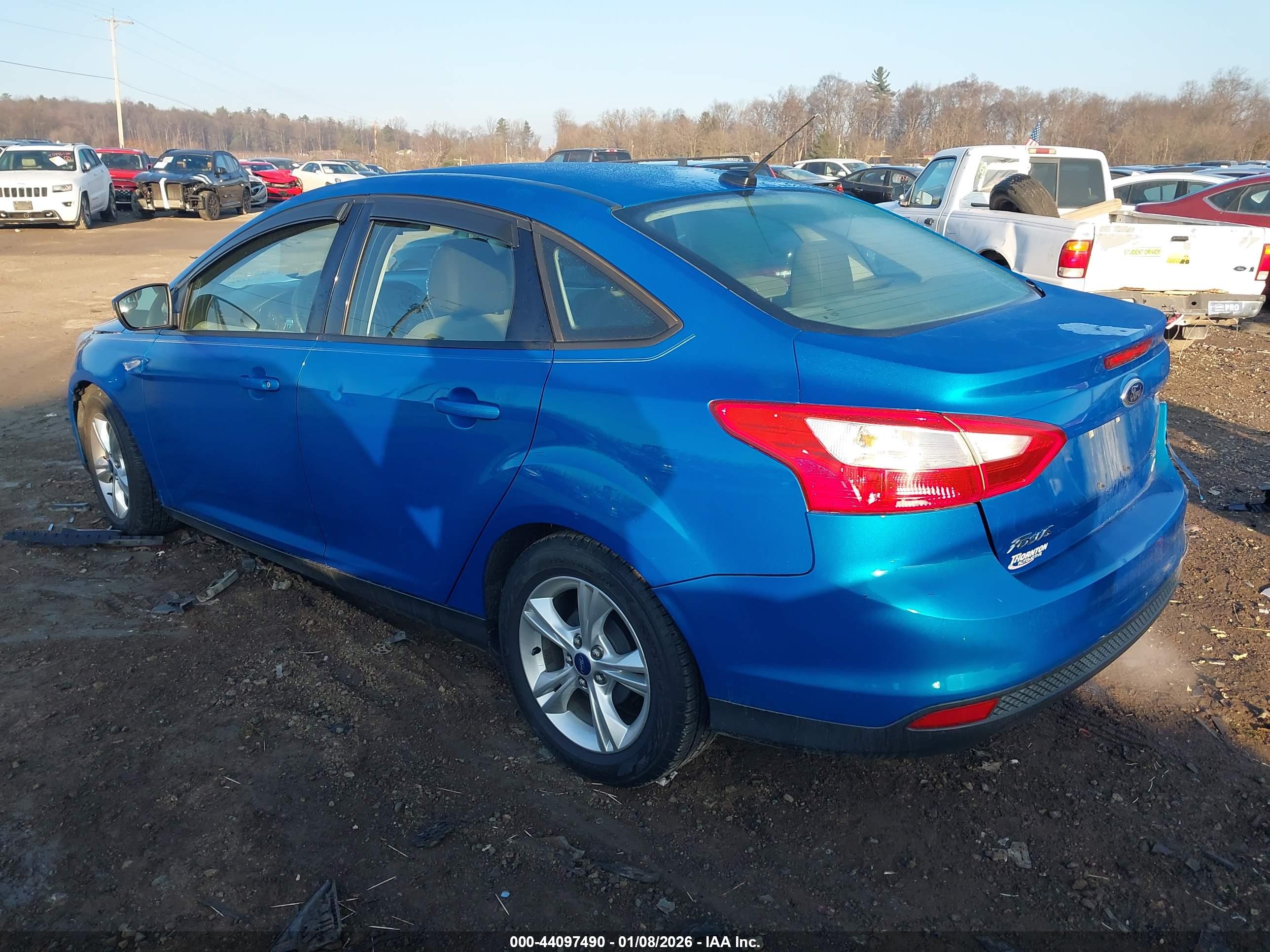 FORD FOCUS image 3