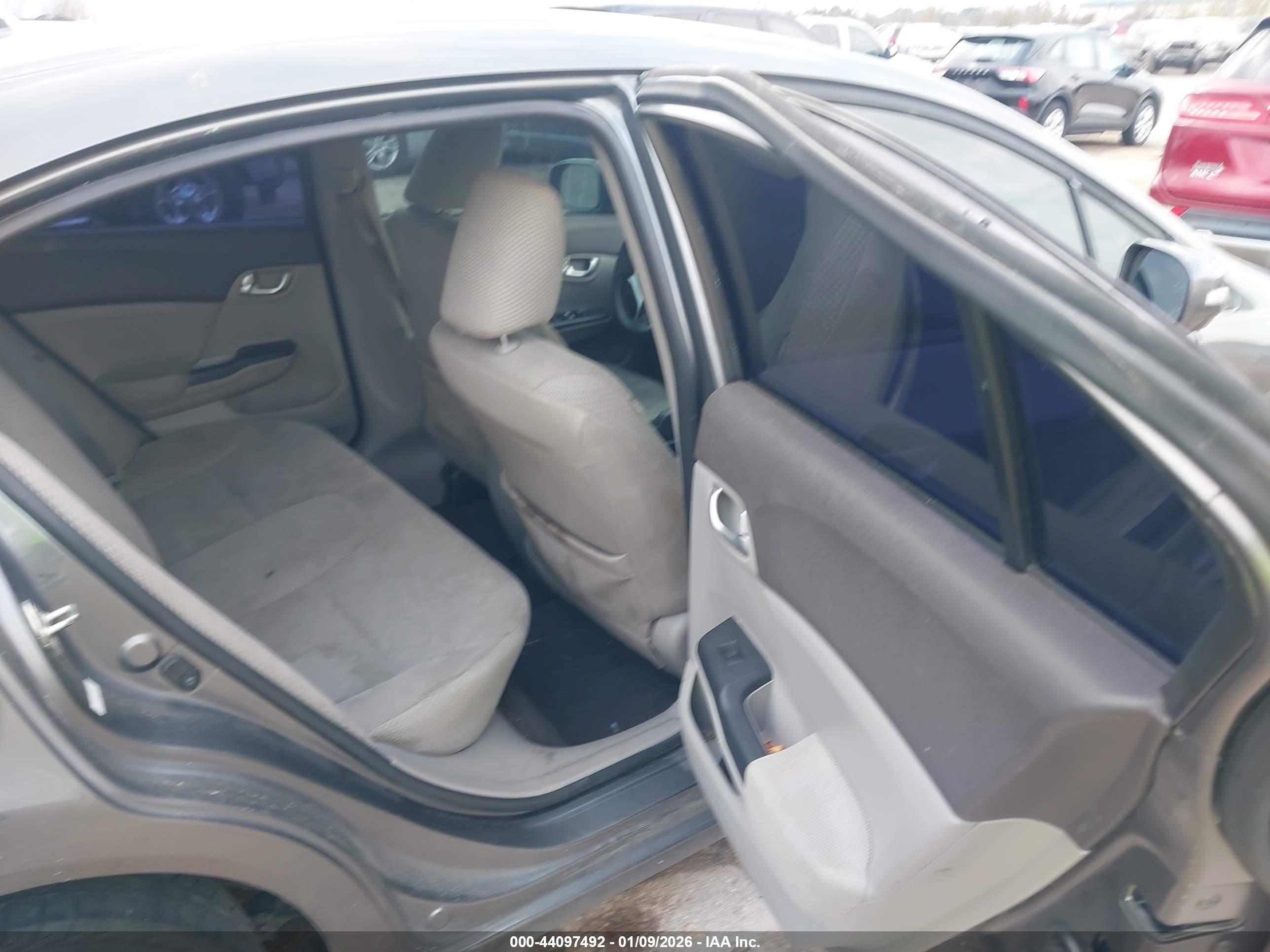 HONDA CIVIC image 8
