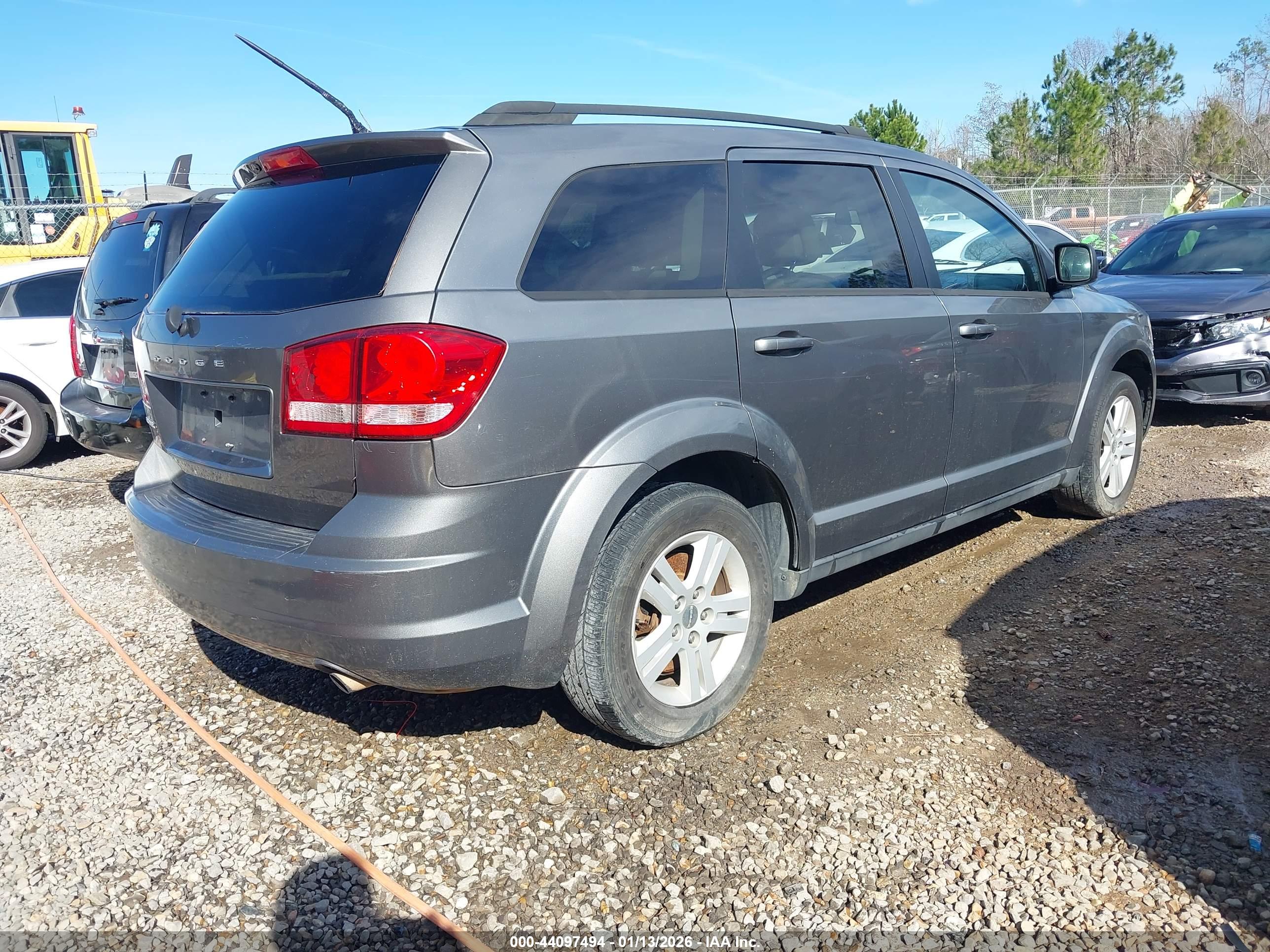 DODGE JOURNEY image 4