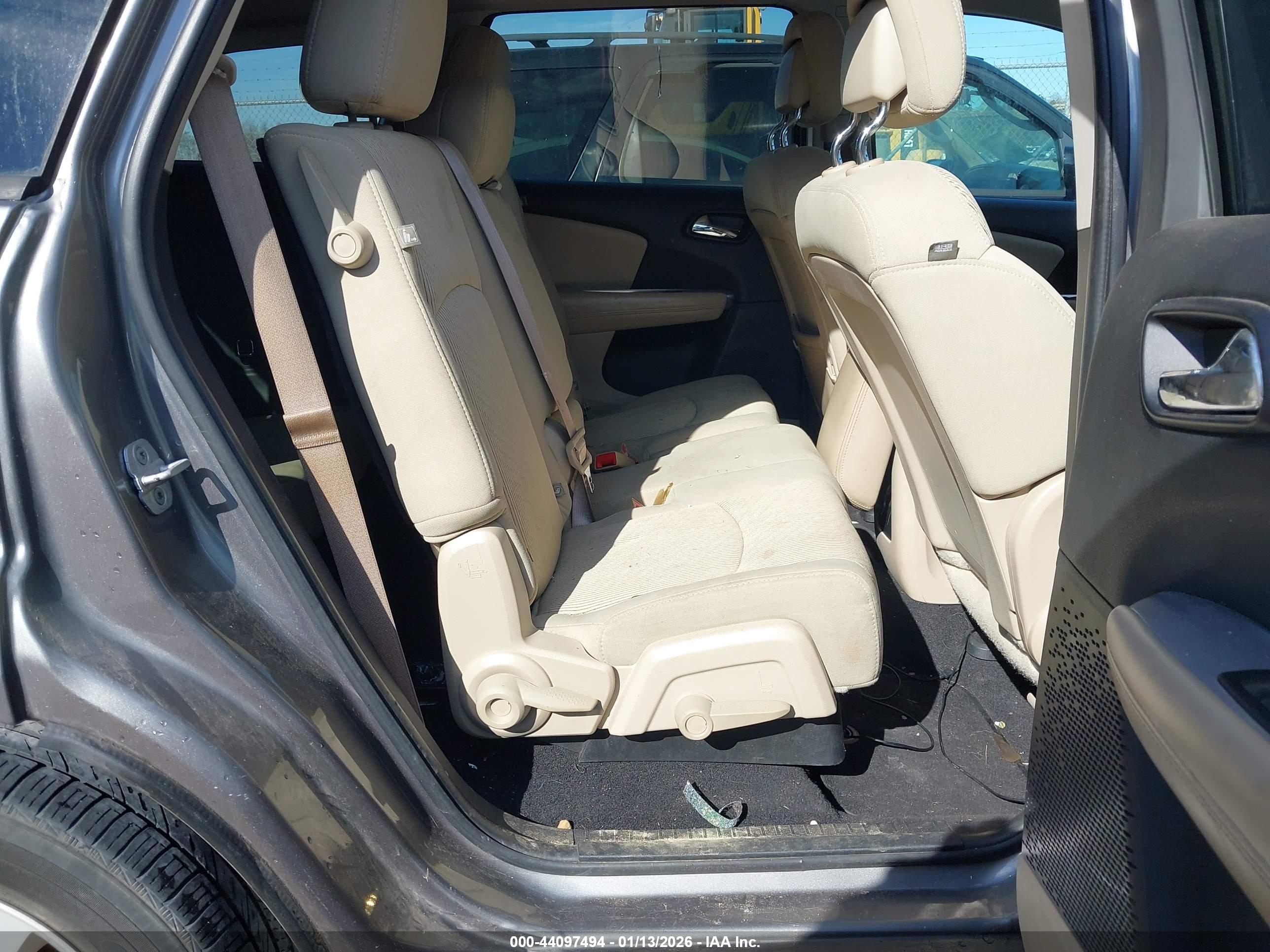 DODGE JOURNEY image 8