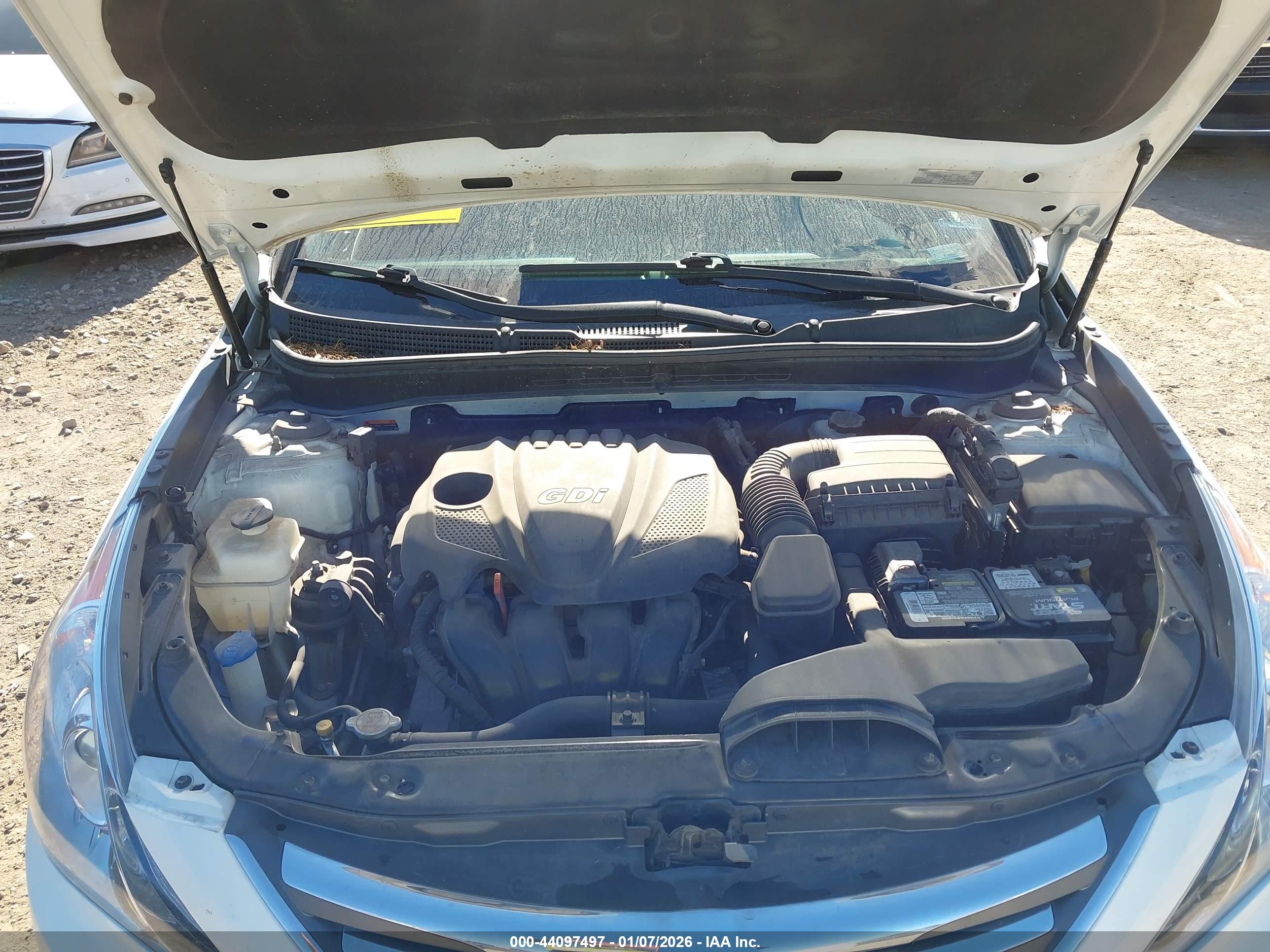 HYUNDAI SONATA image 10