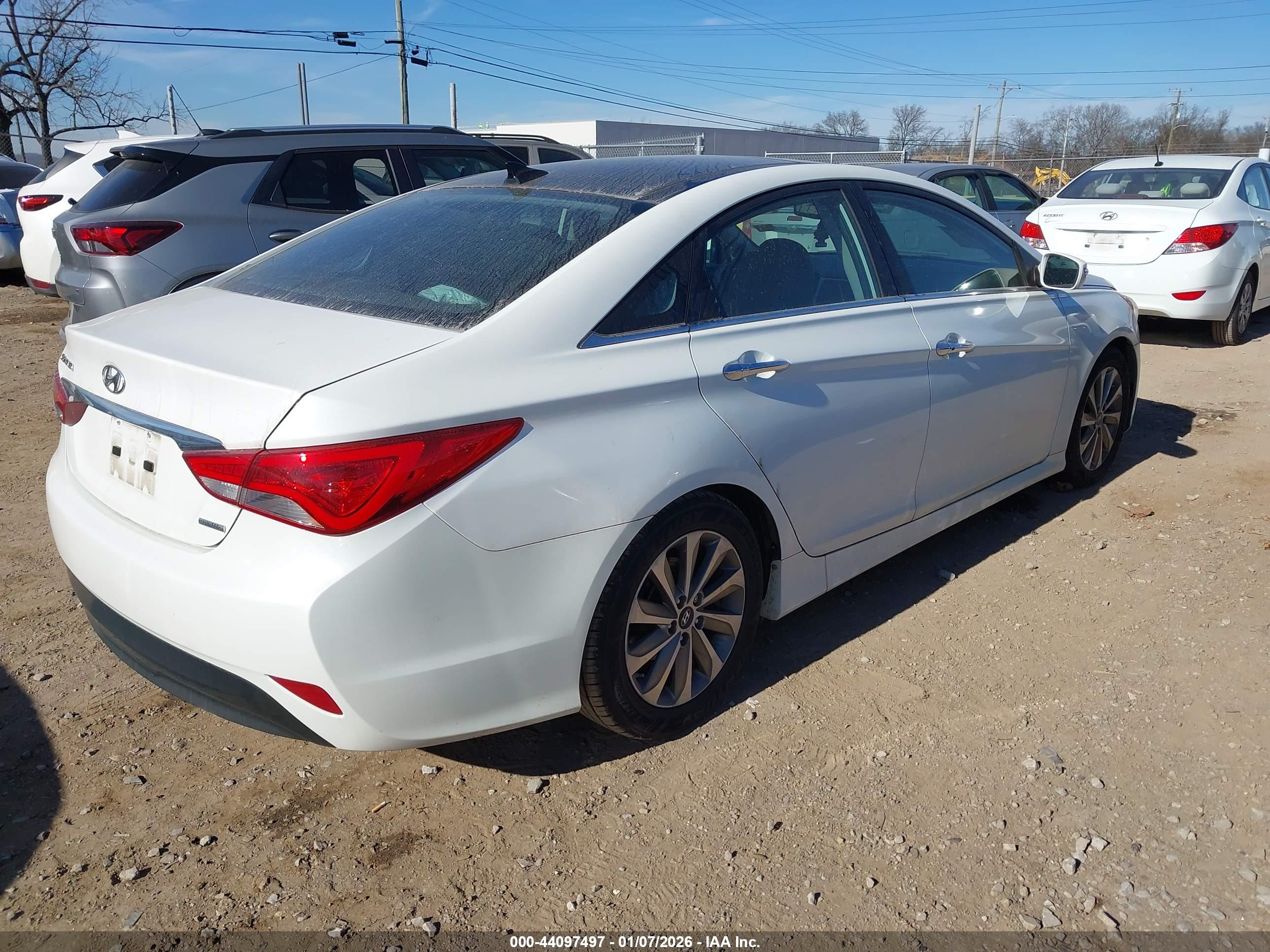 HYUNDAI SONATA image 4
