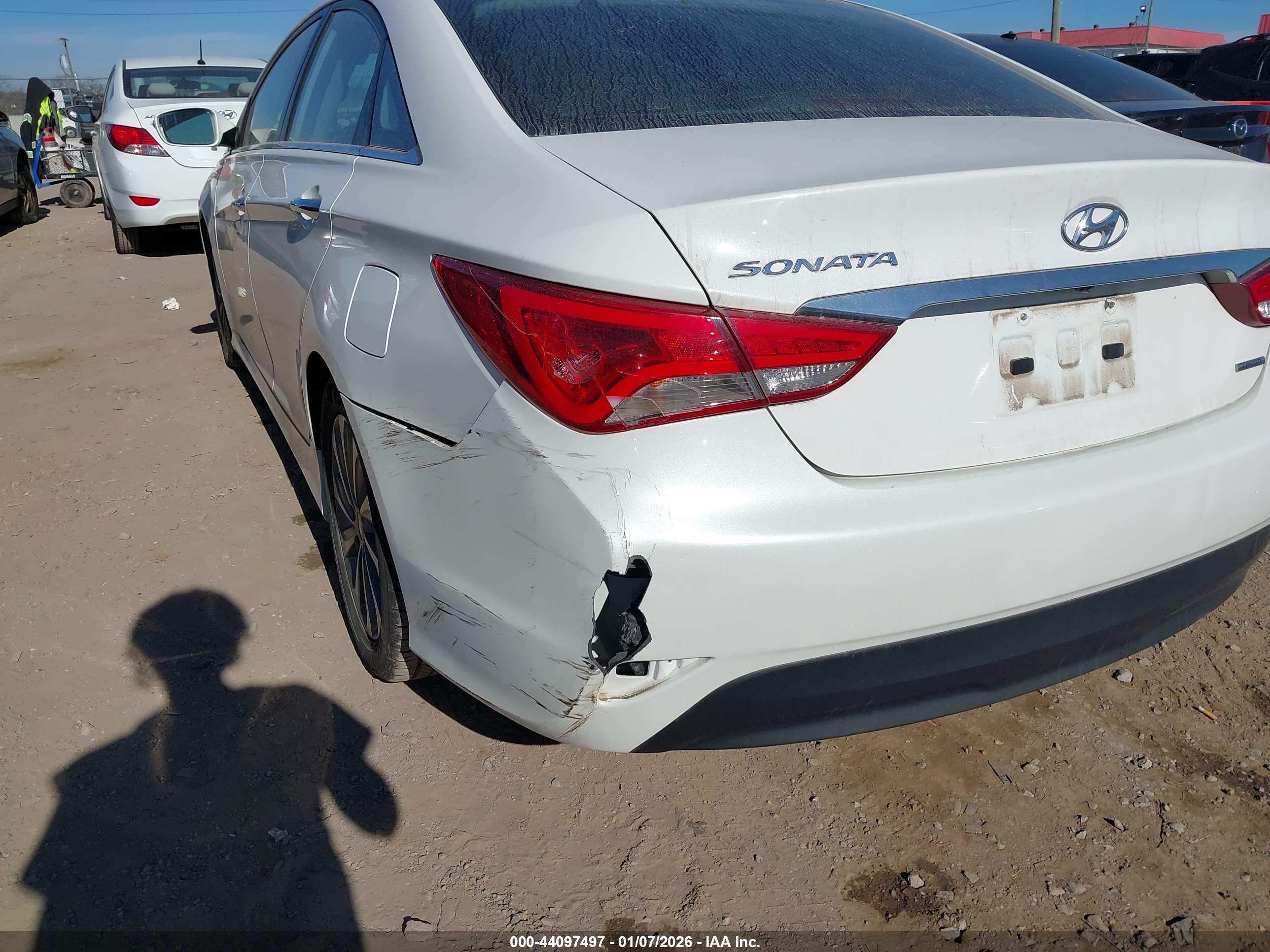 HYUNDAI SONATA image 6
