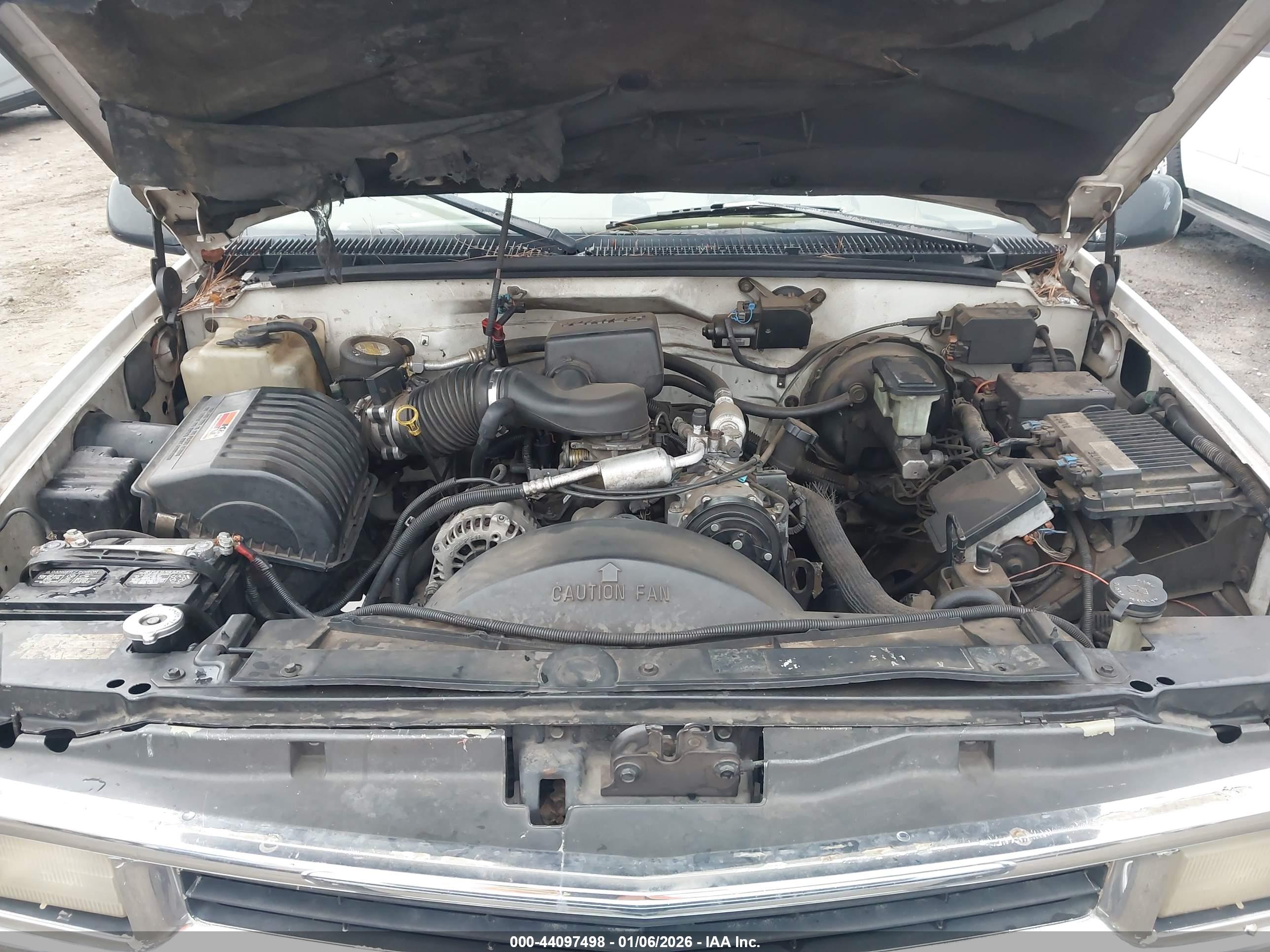CHEVROLET K1500 image 10