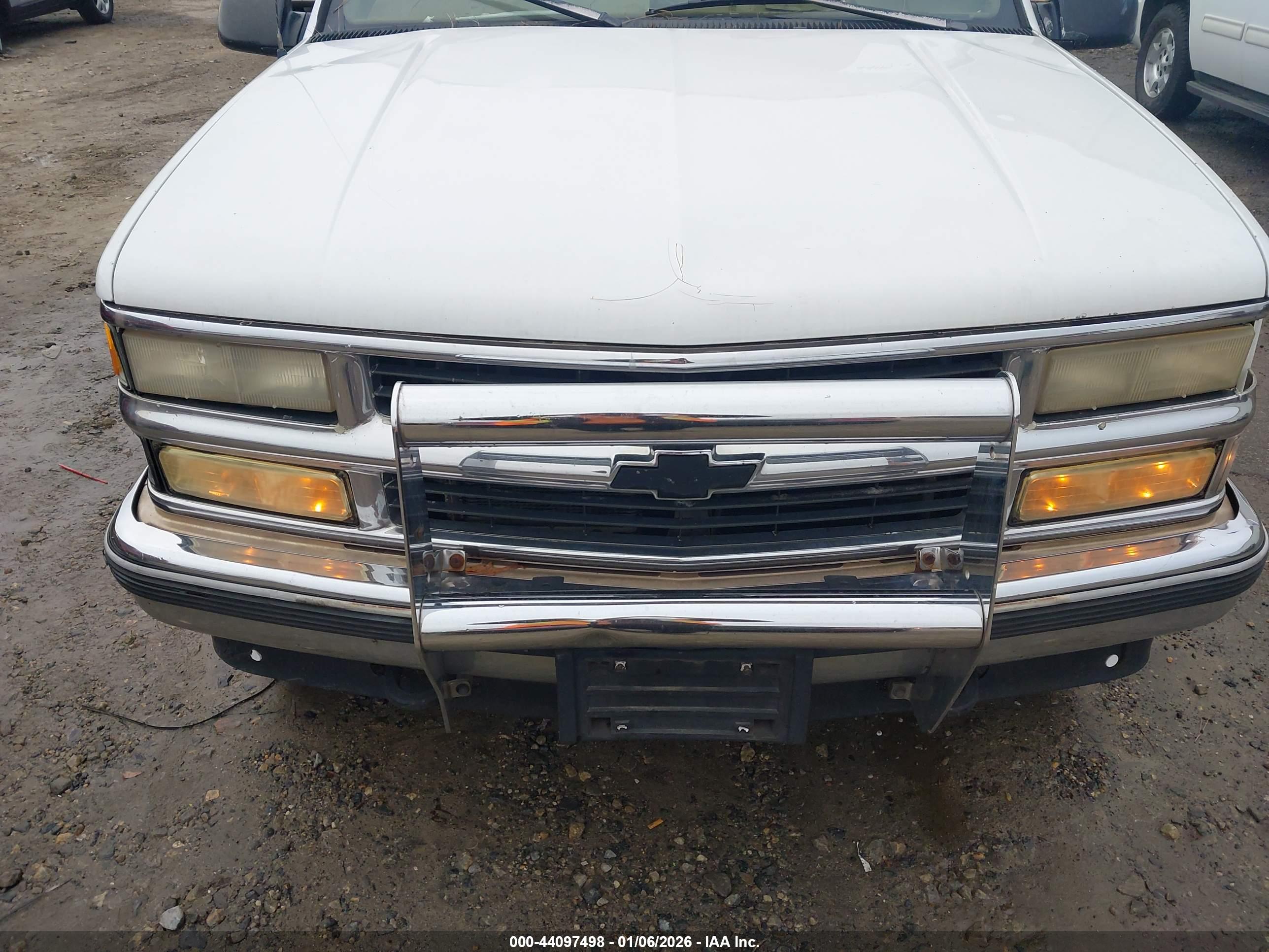 CHEVROLET K1500 image 6