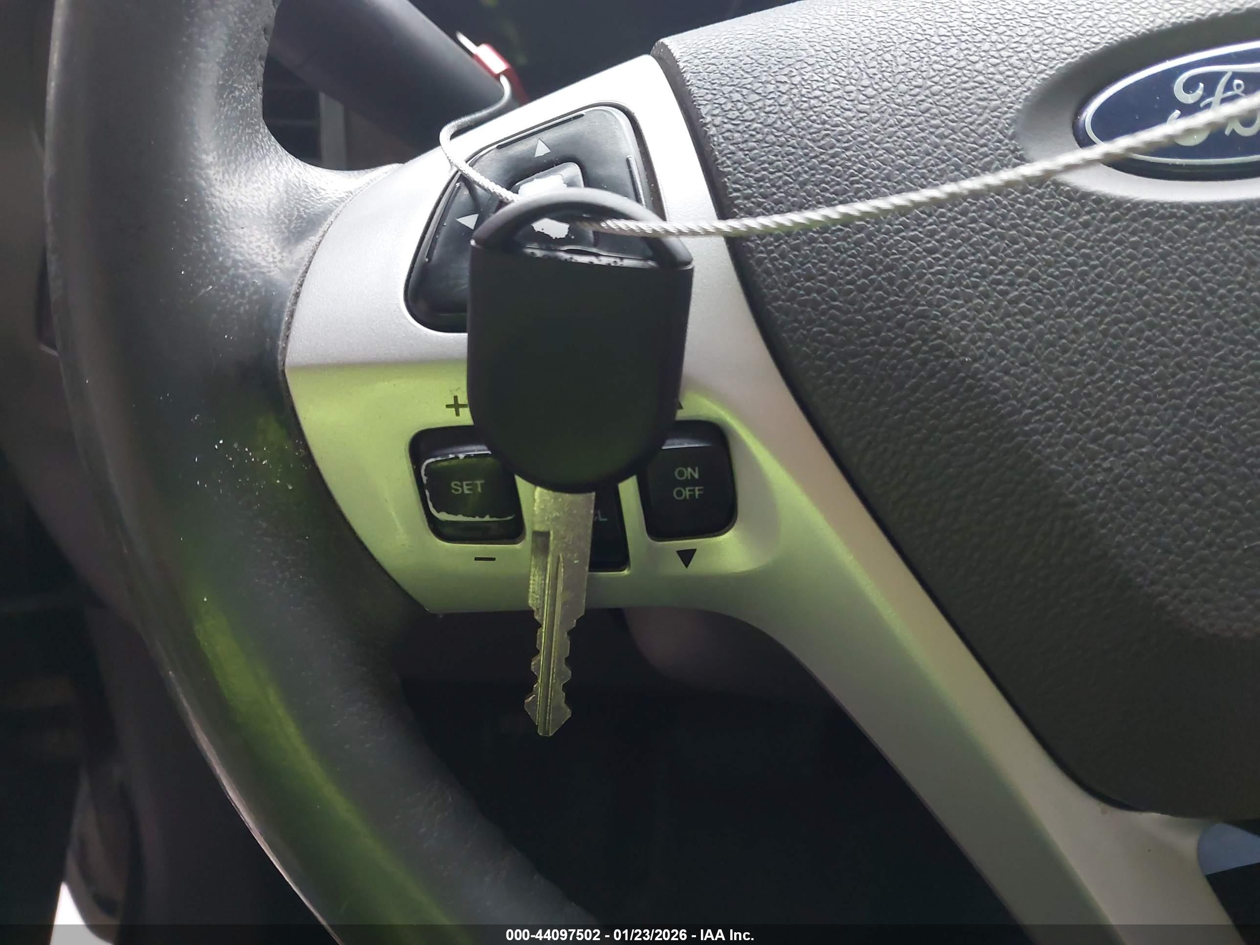 FORD EDGE image 11