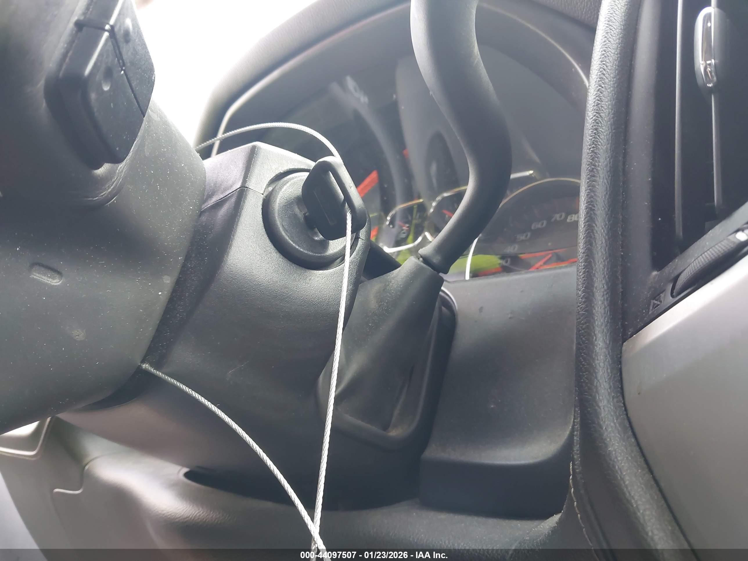 GMC SIERRA image 11