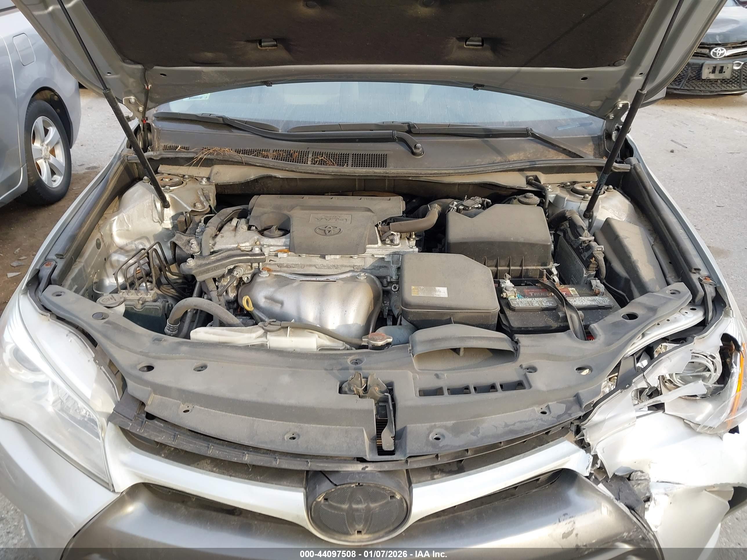 TOYOTA CAMRY image 10