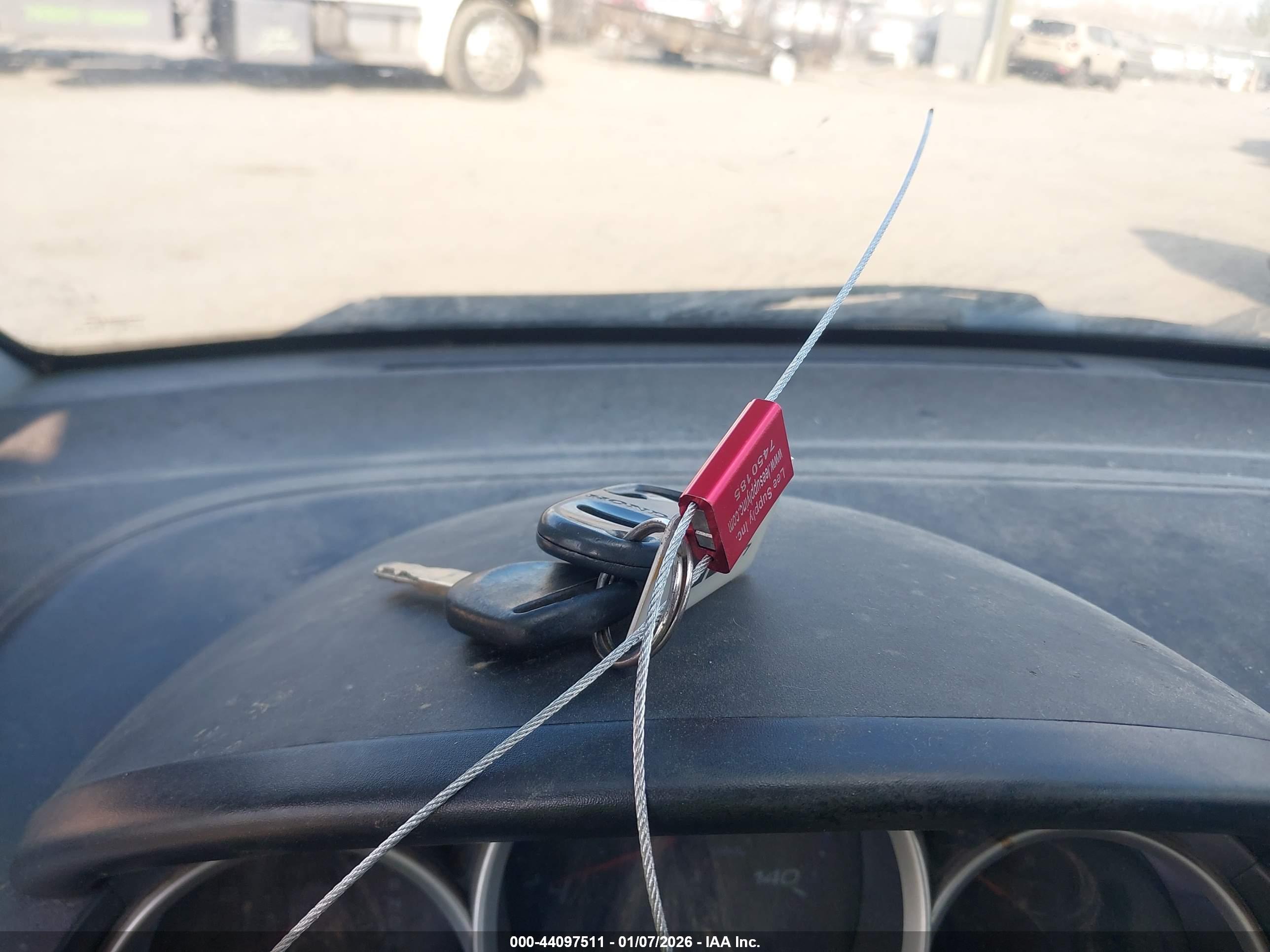 HONDA FIT image 11