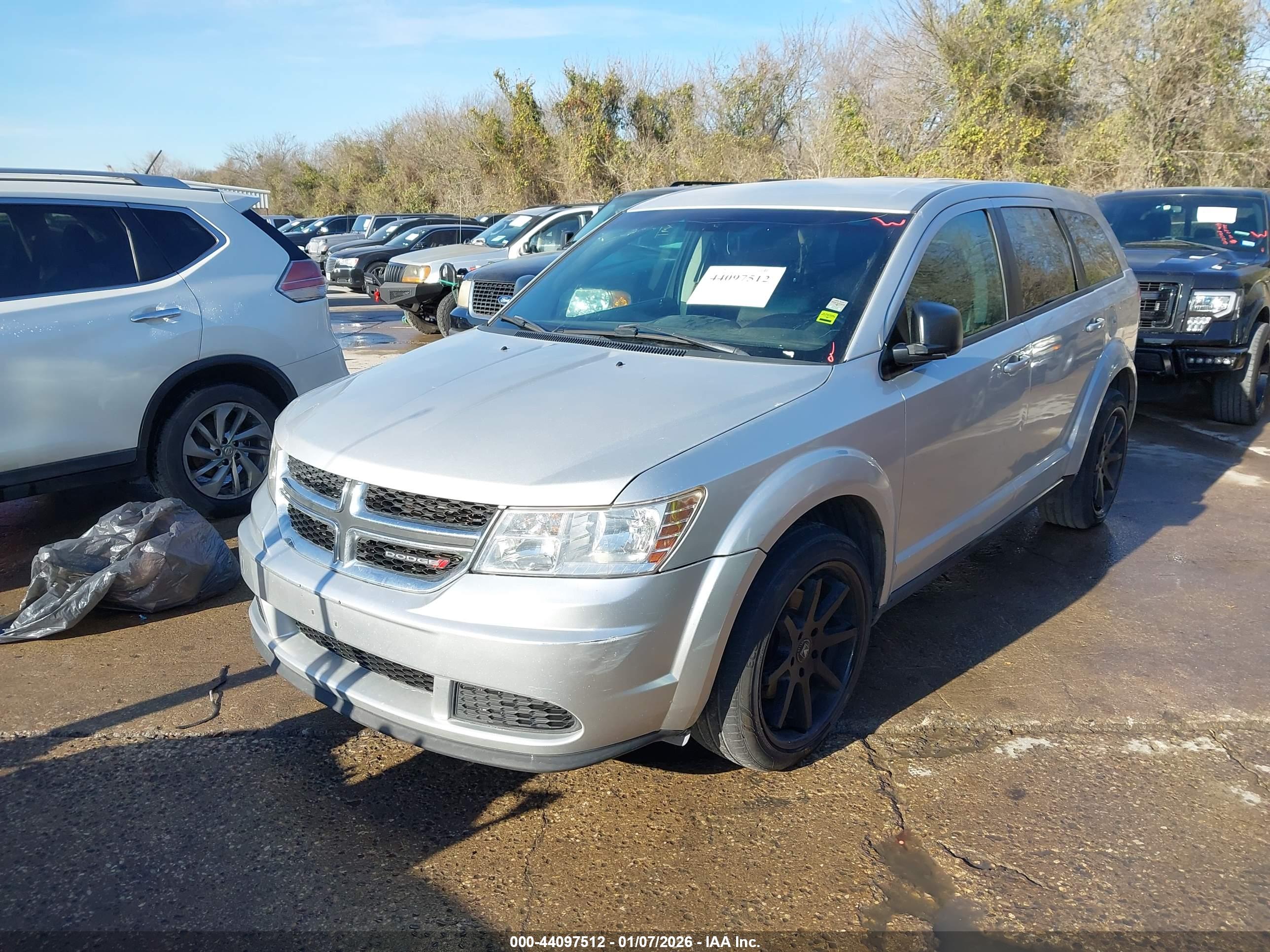 DODGE JOURNEY image 2