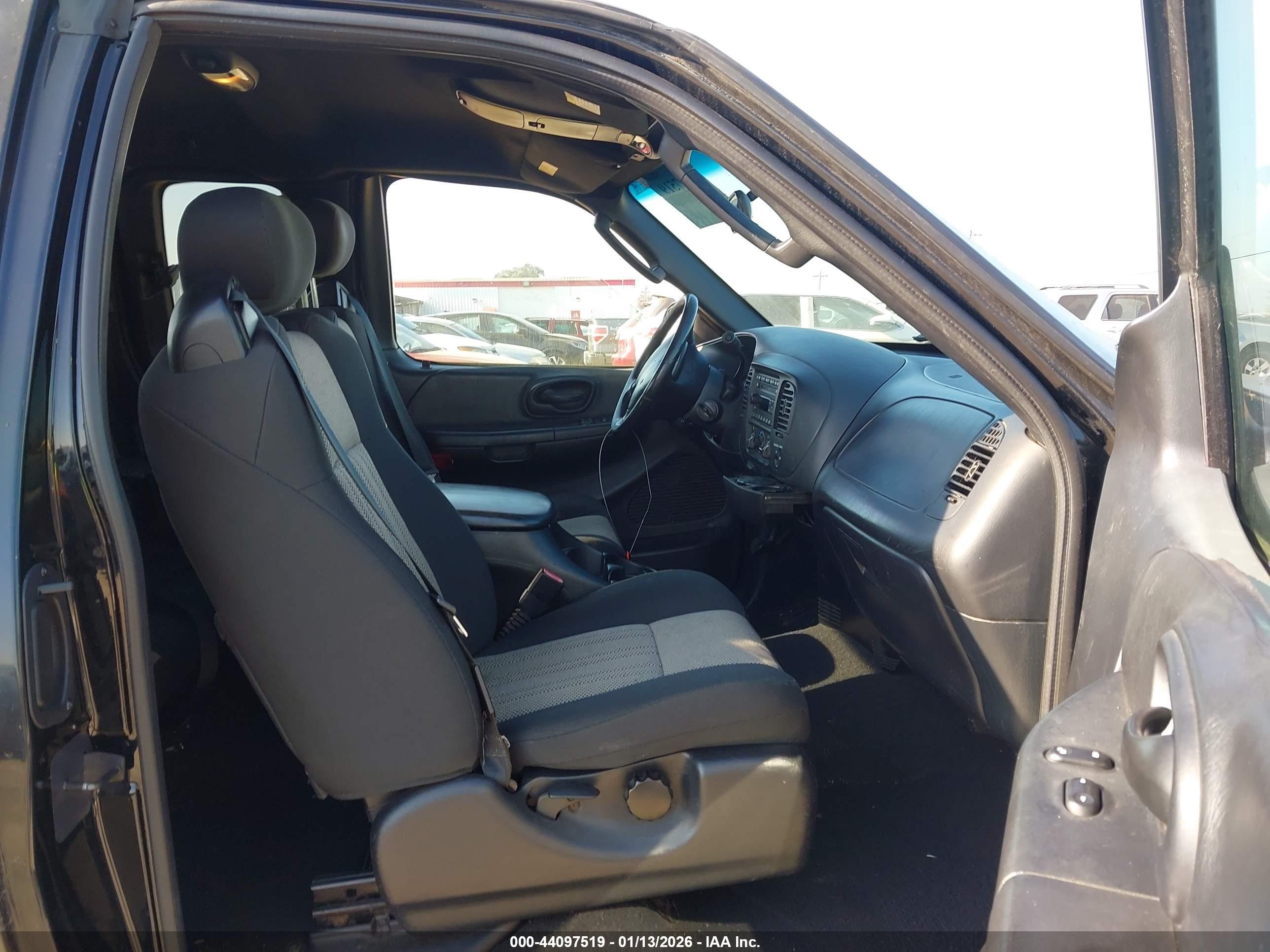 FORD F-150 image 5