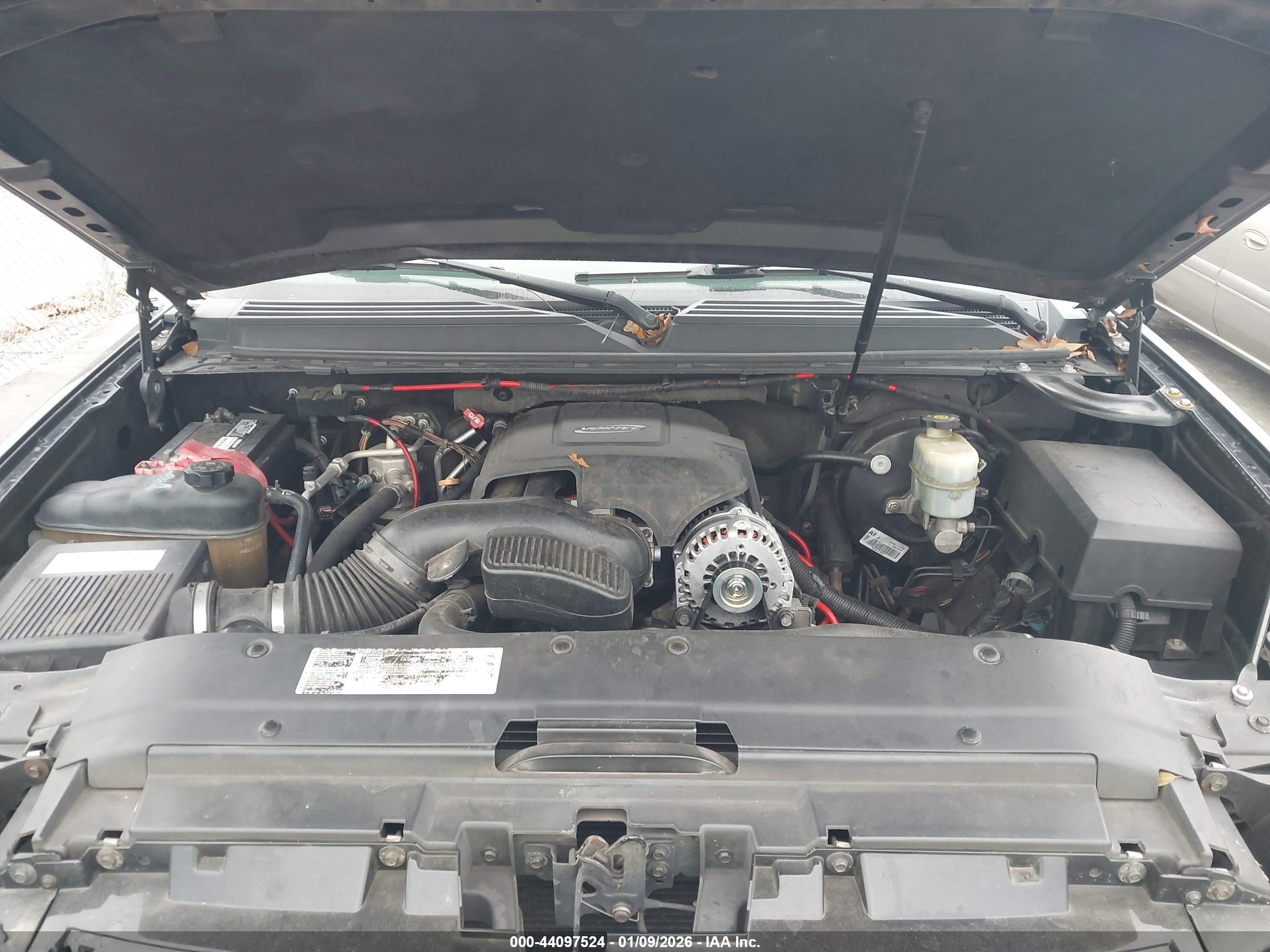 GMC YUKON image 10