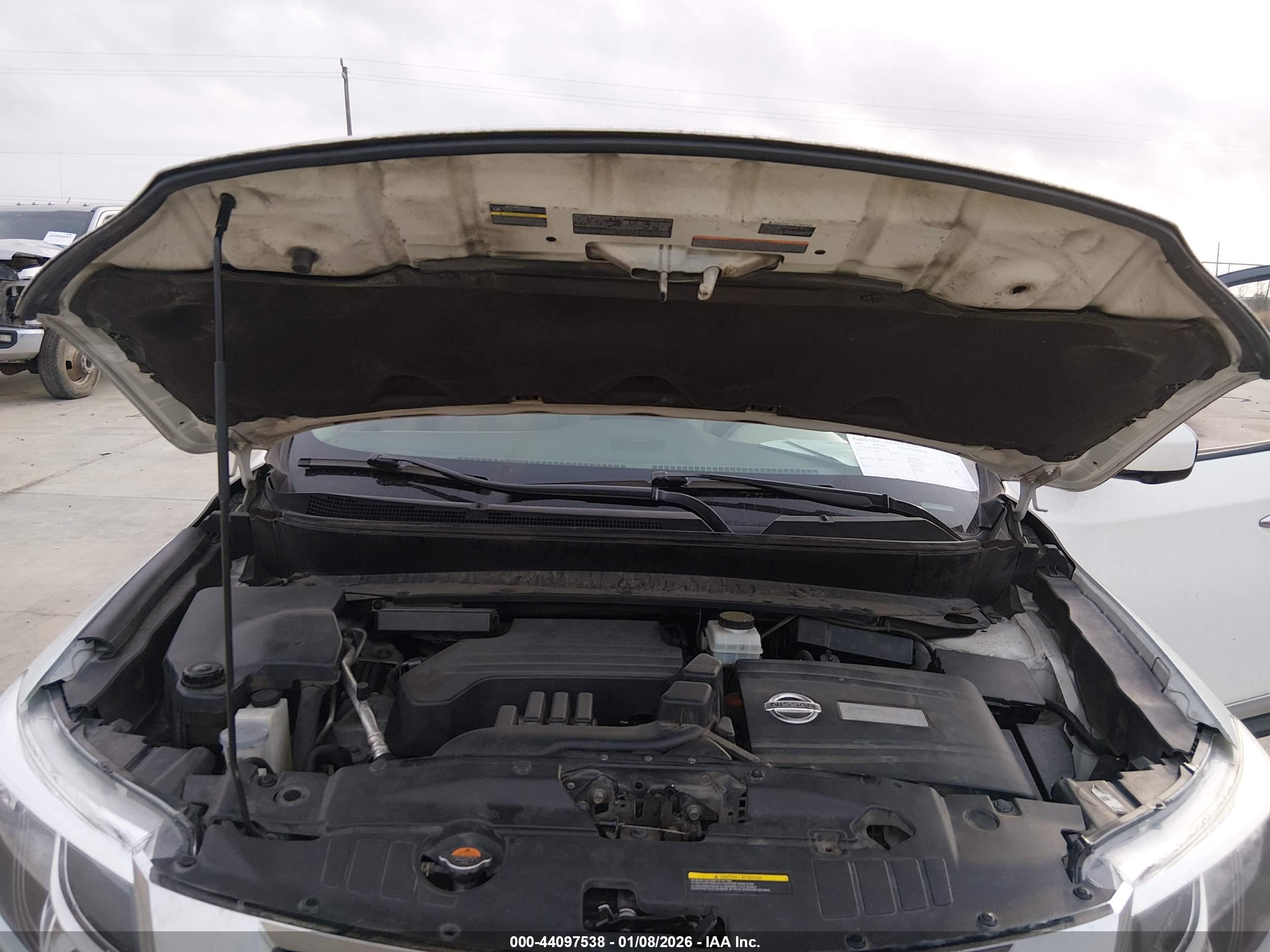 NISSAN PATHFINDER image 10