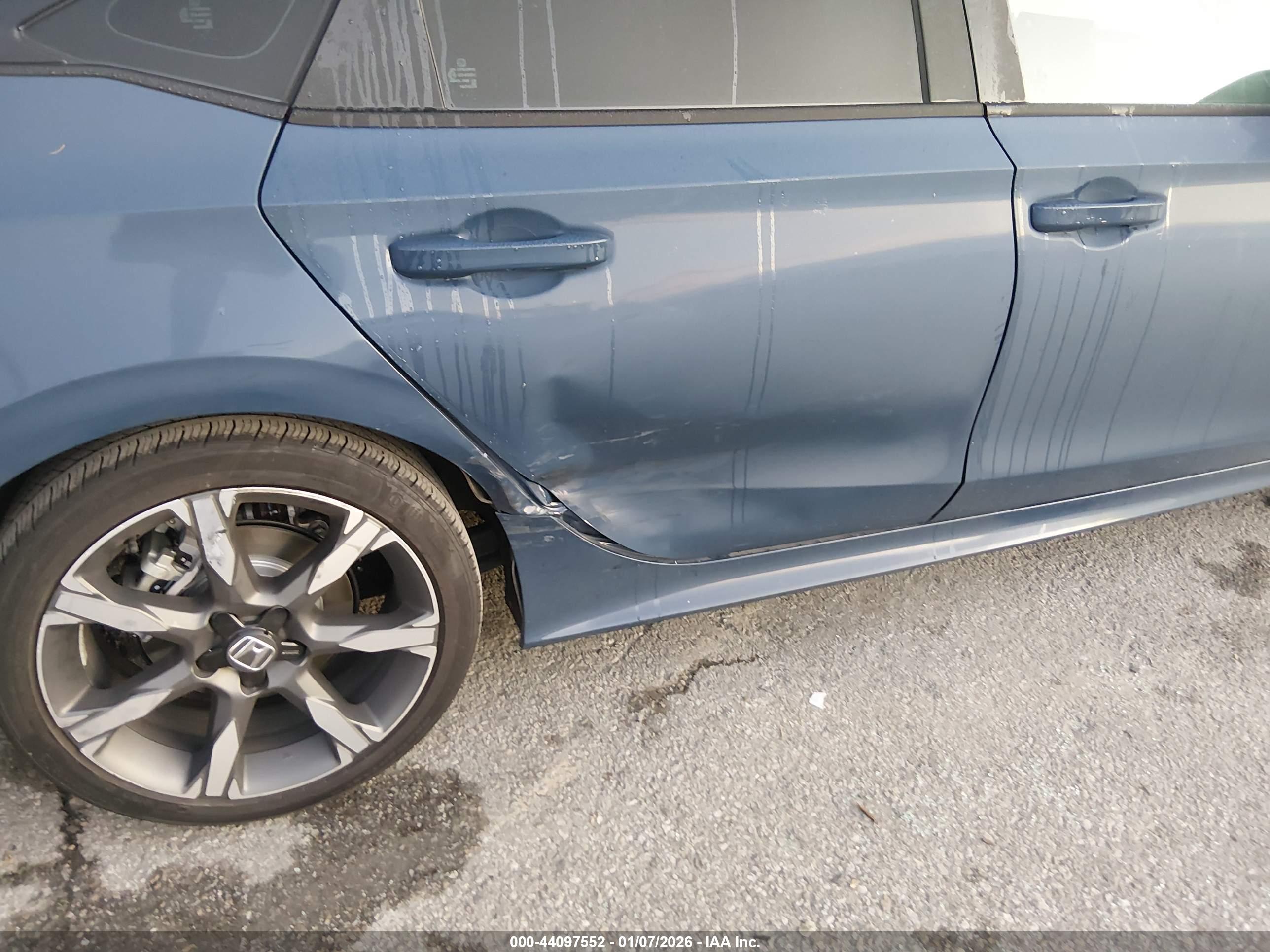 HONDA CIVIC image 6