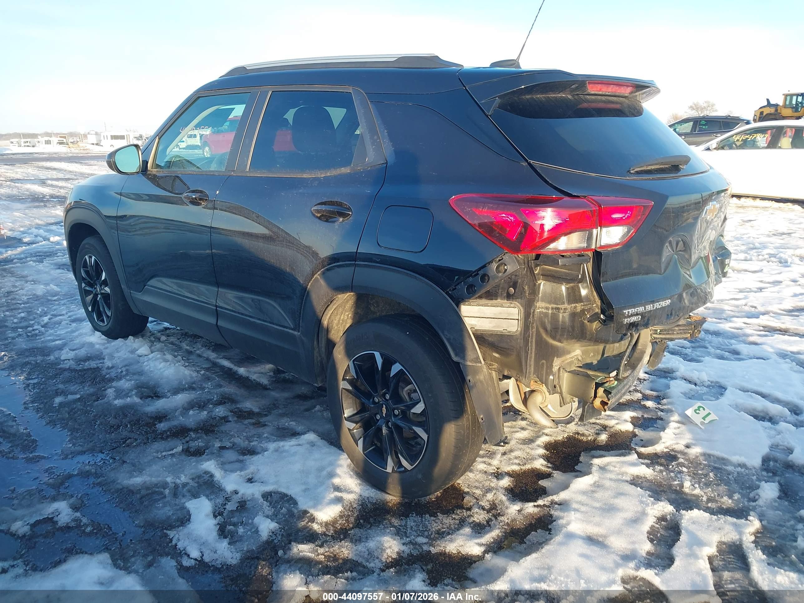 CHEVROLET TRAILBLAZER image 3