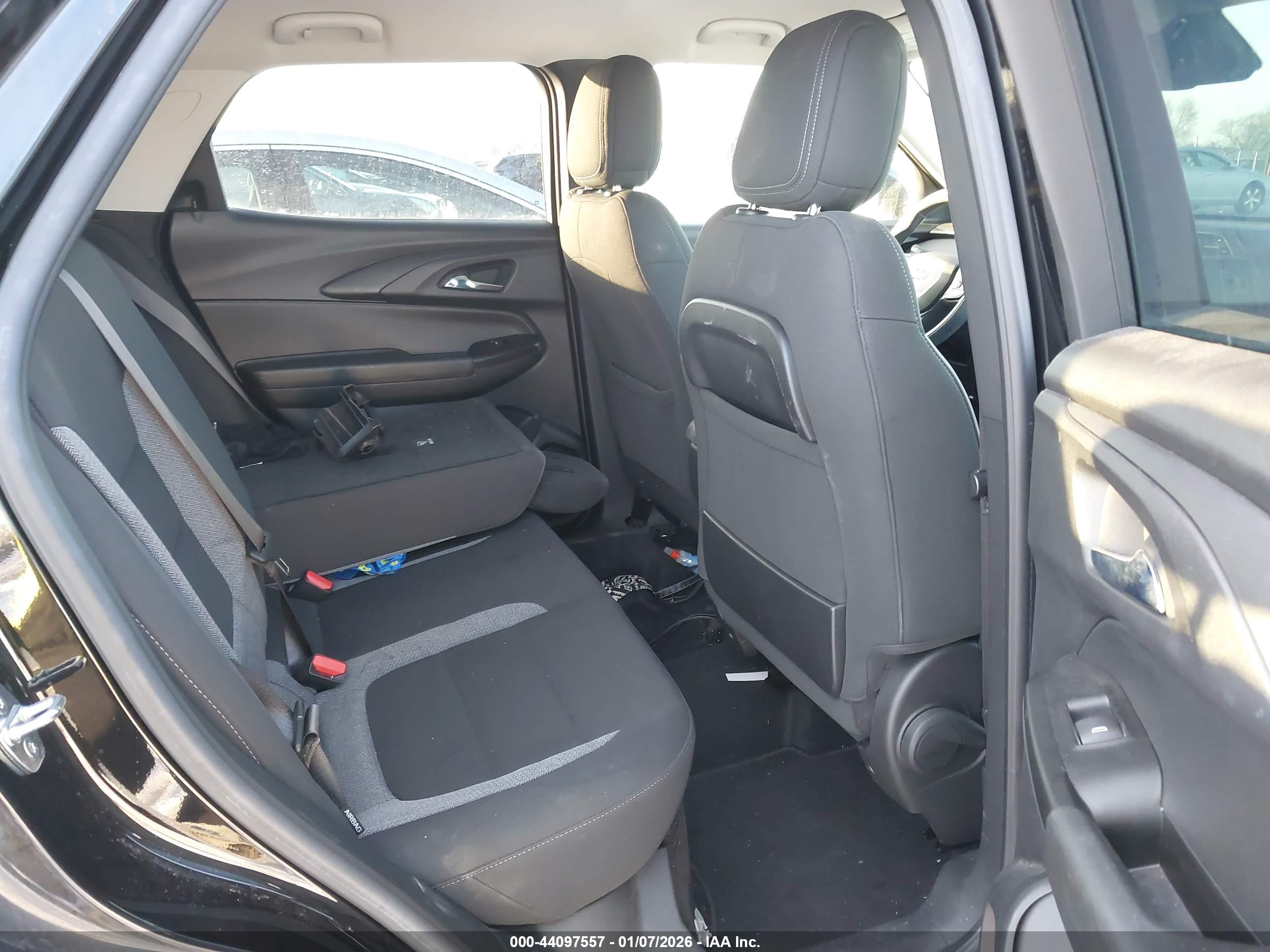 CHEVROLET TRAILBLAZER image 8