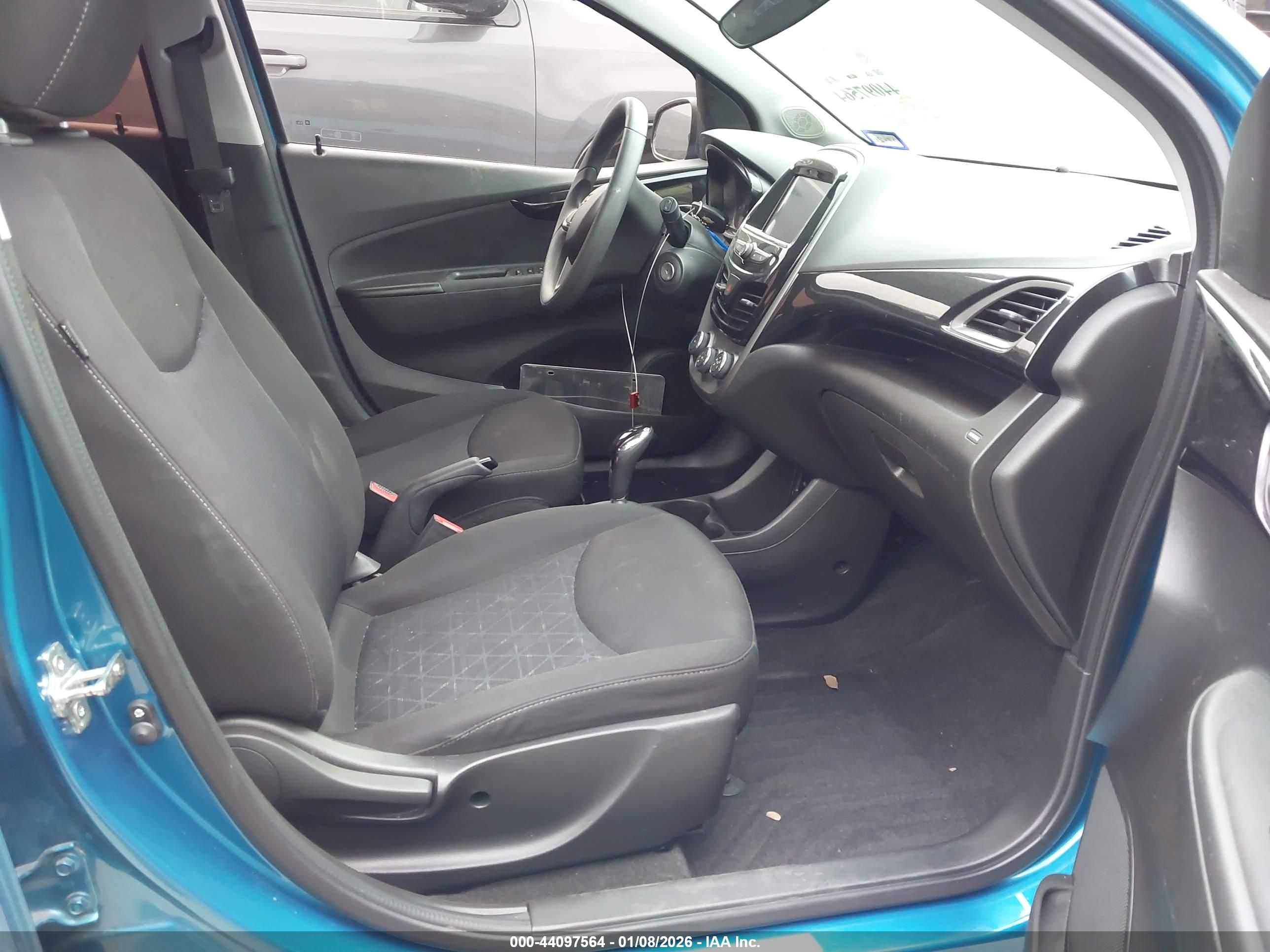 CHEVROLET SPARK image 5