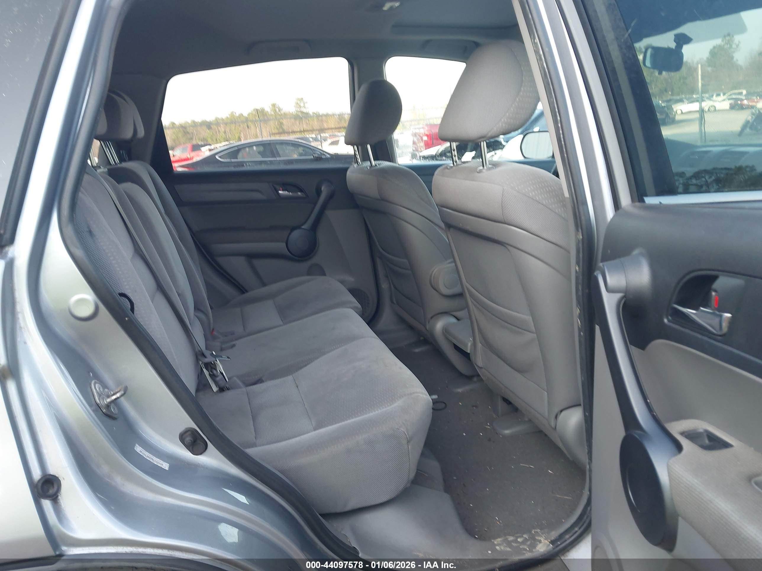 HONDA CR-V image 5