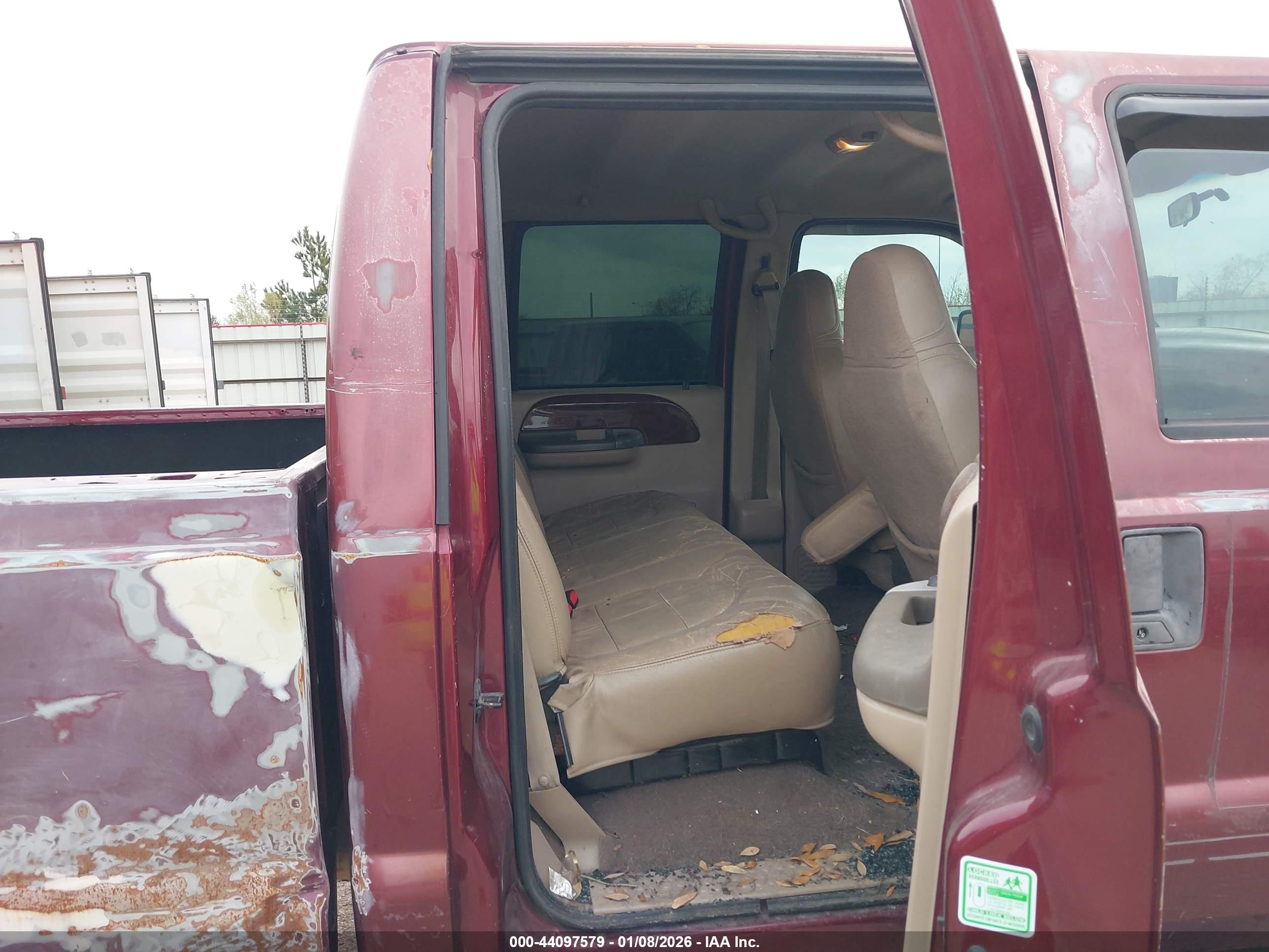 FORD F-350 image 8