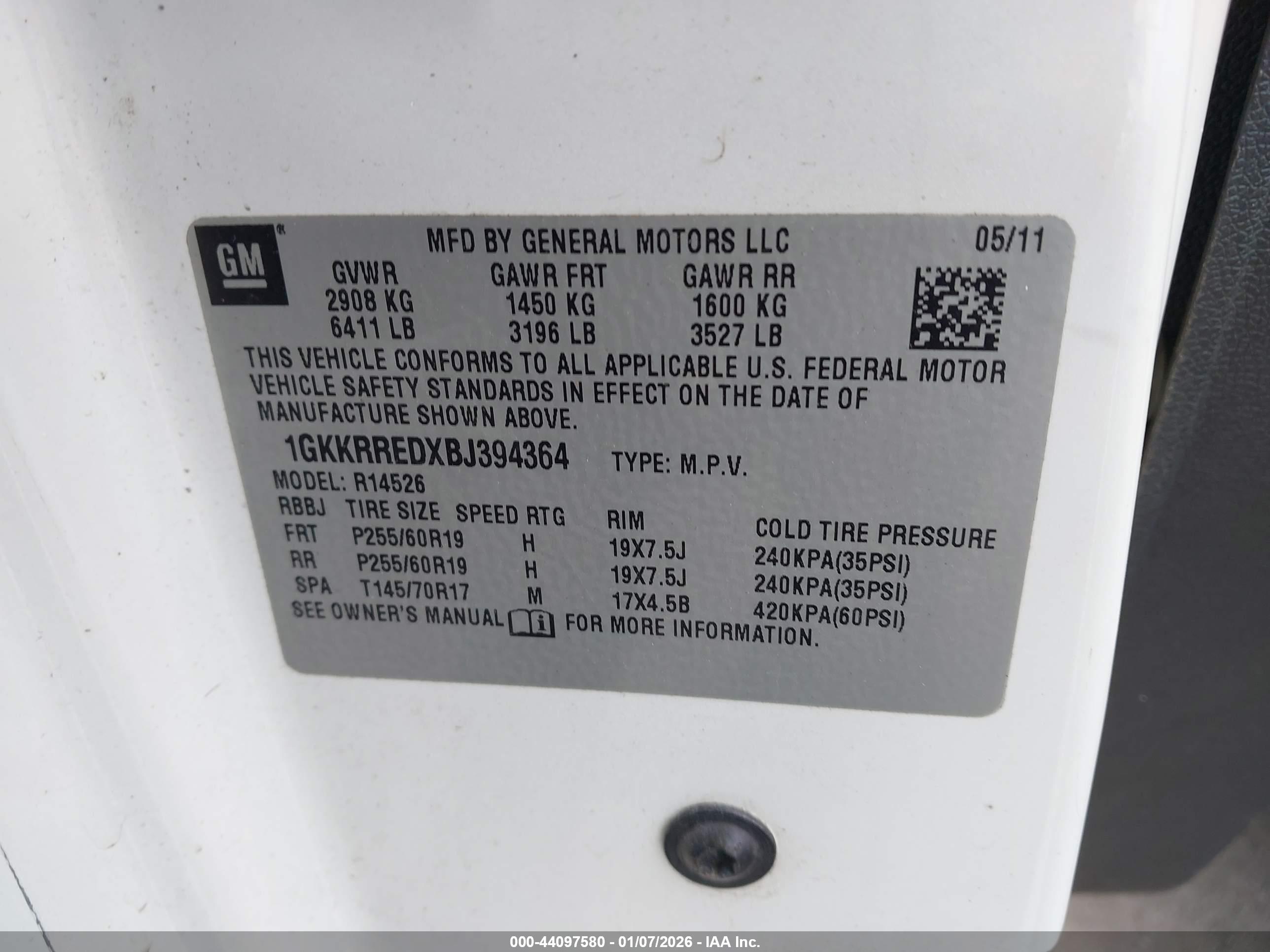 GMC ACADIA image 9