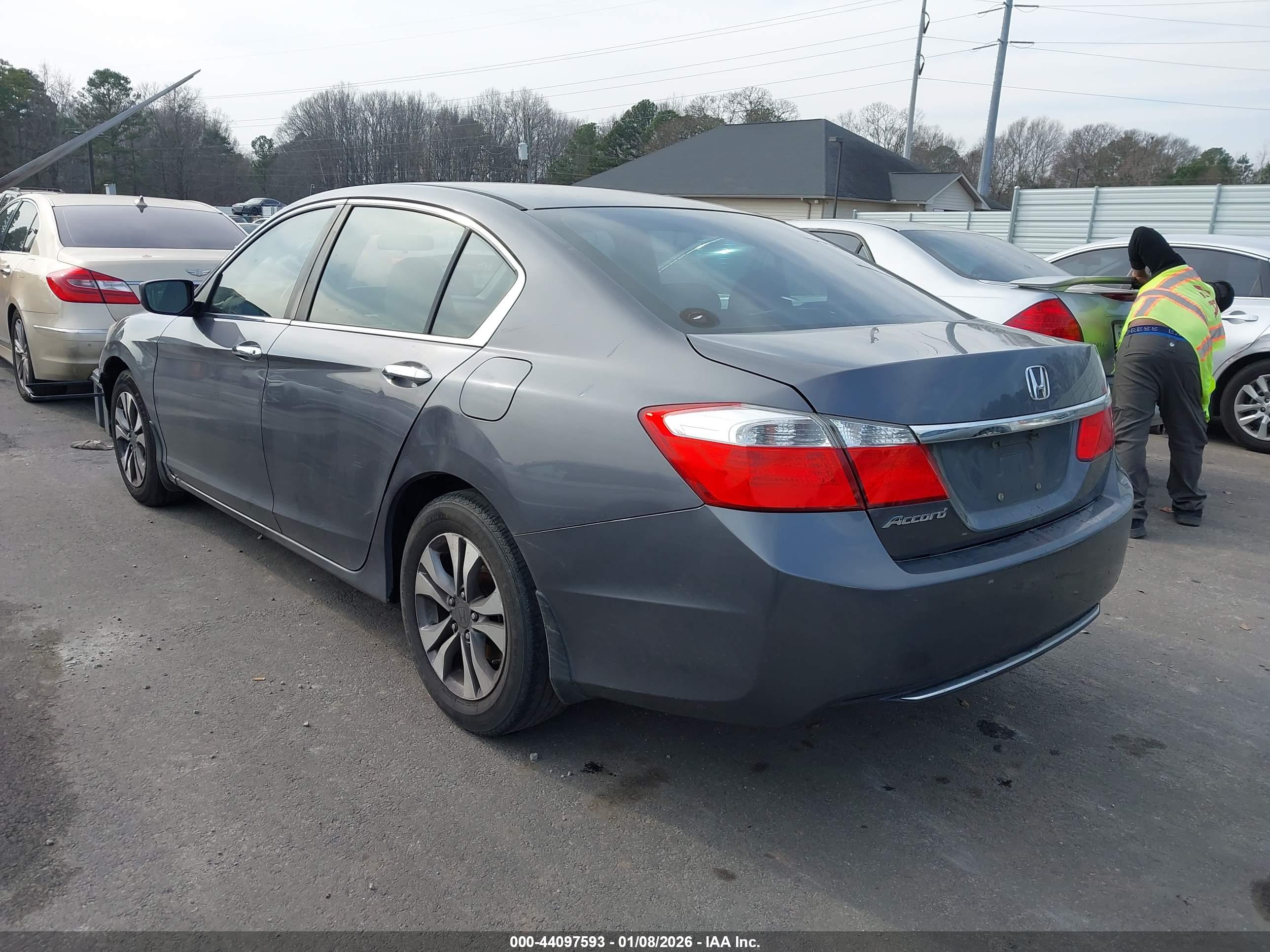 HONDA ACCORD image 3