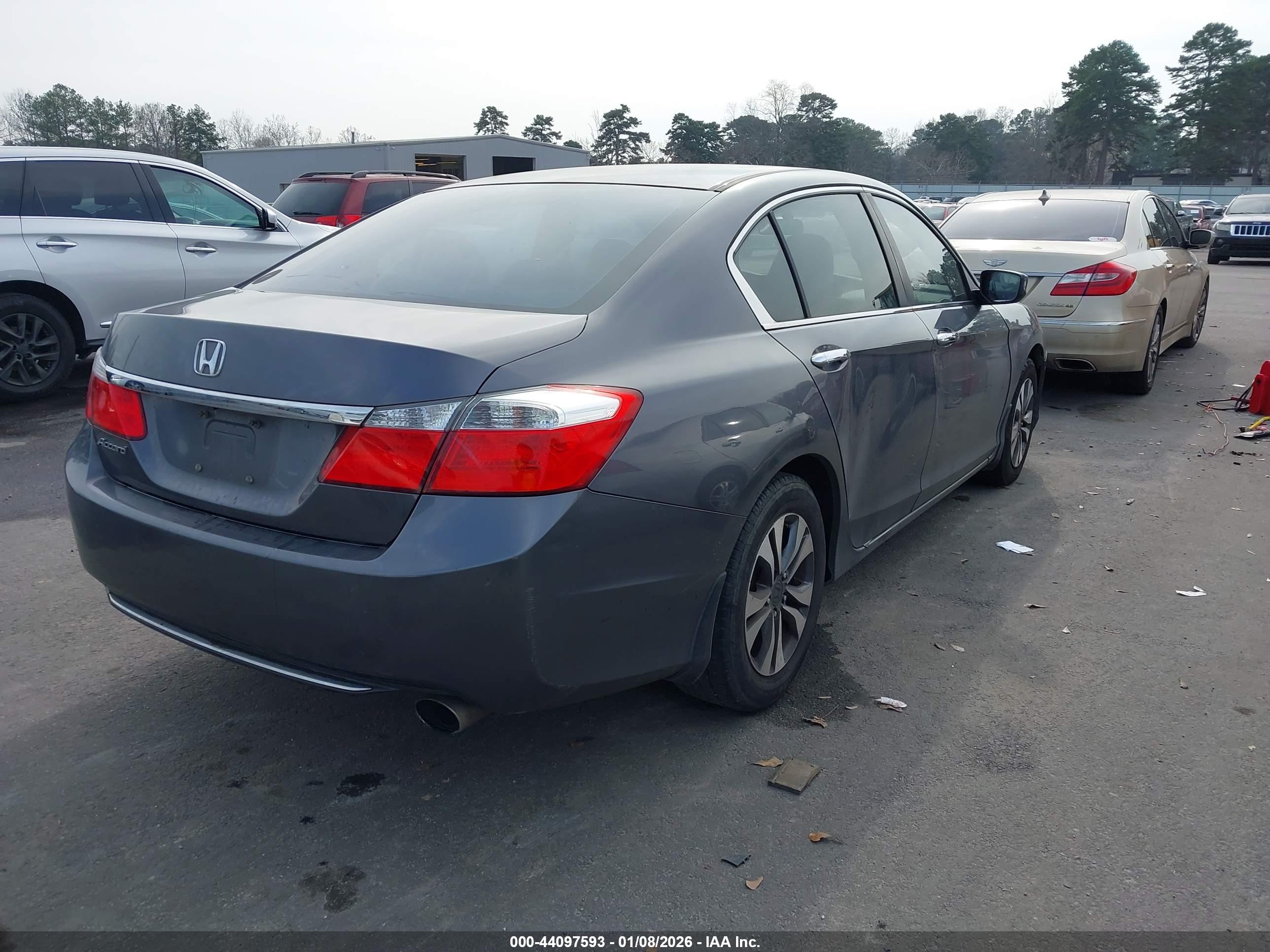 HONDA ACCORD image 4