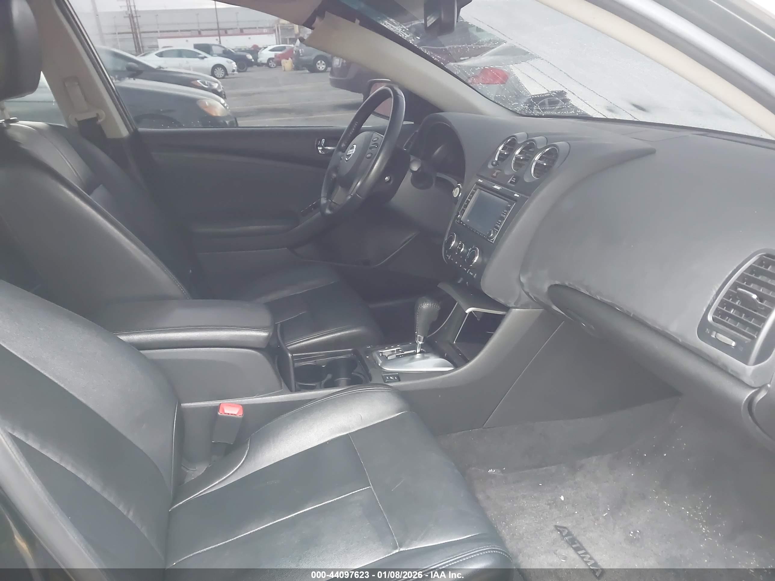 NISSAN ALTIMA image 5