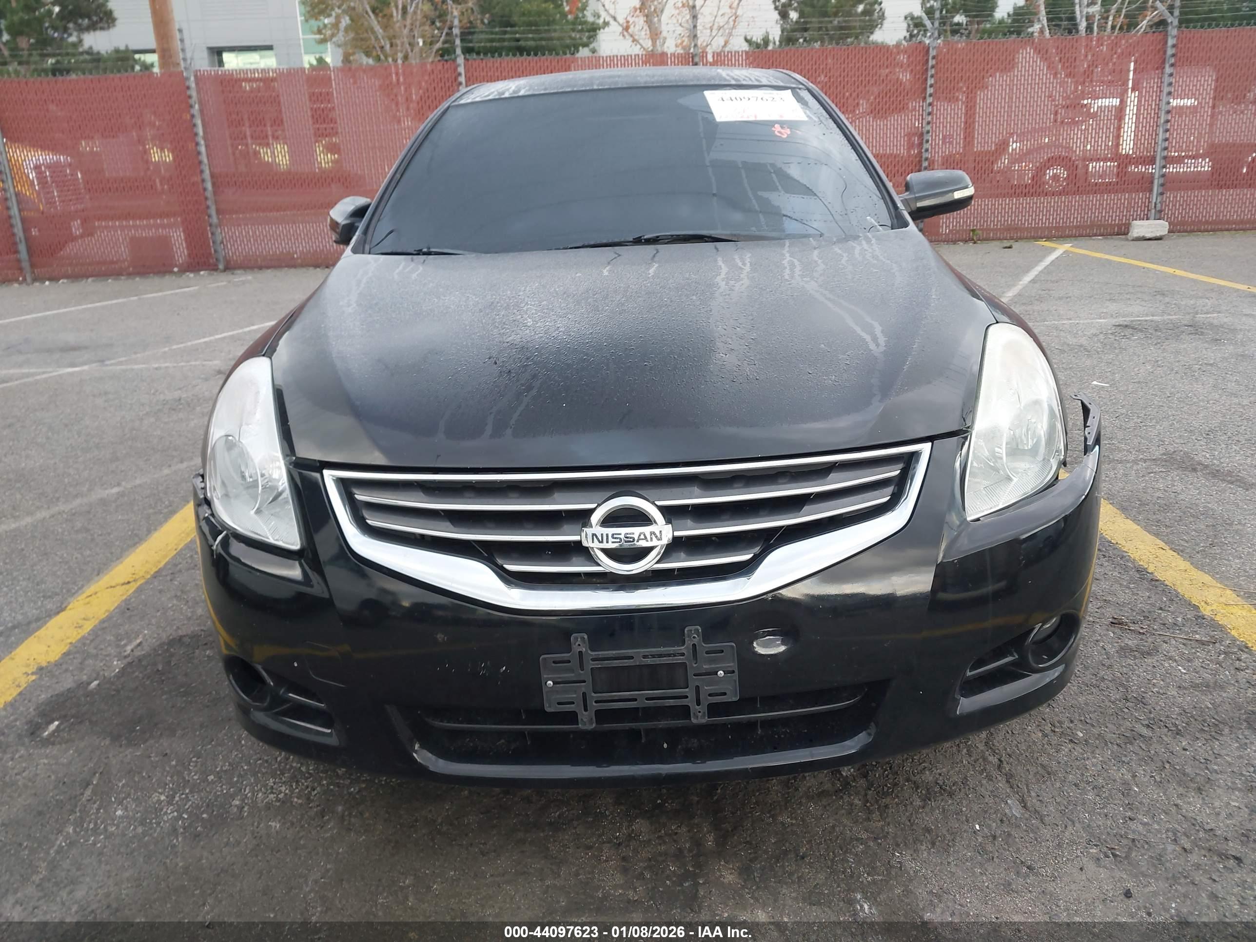 NISSAN ALTIMA image 6