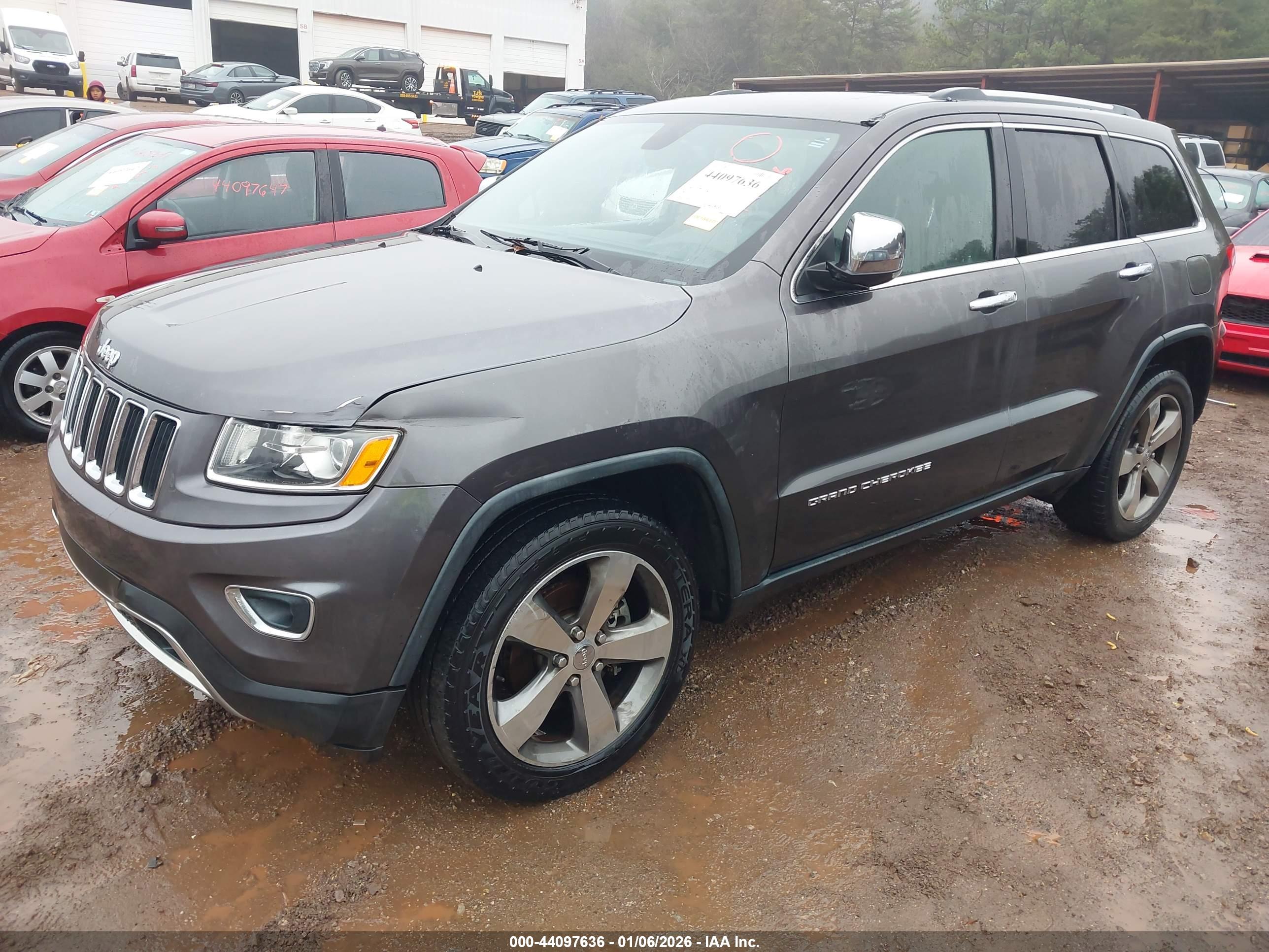 JEEP GRAND image 2