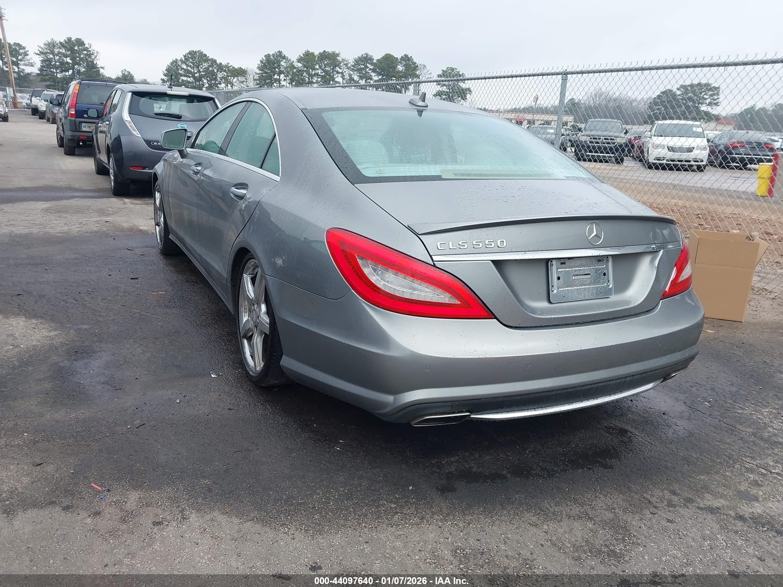 MERCEDES-BENZ CLS image 3