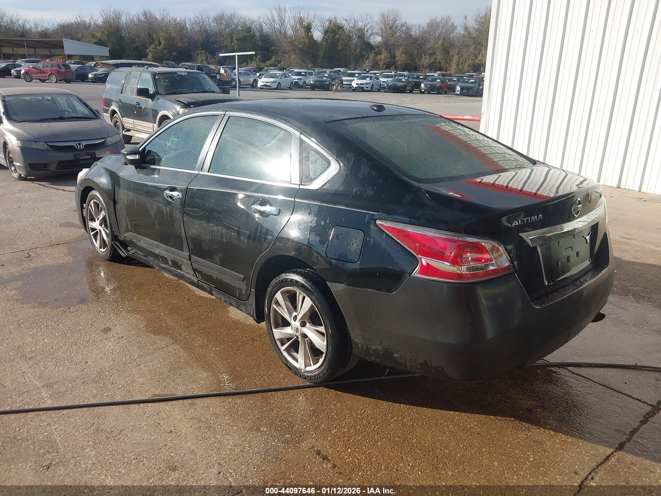 NISSAN ALTIMA image 3