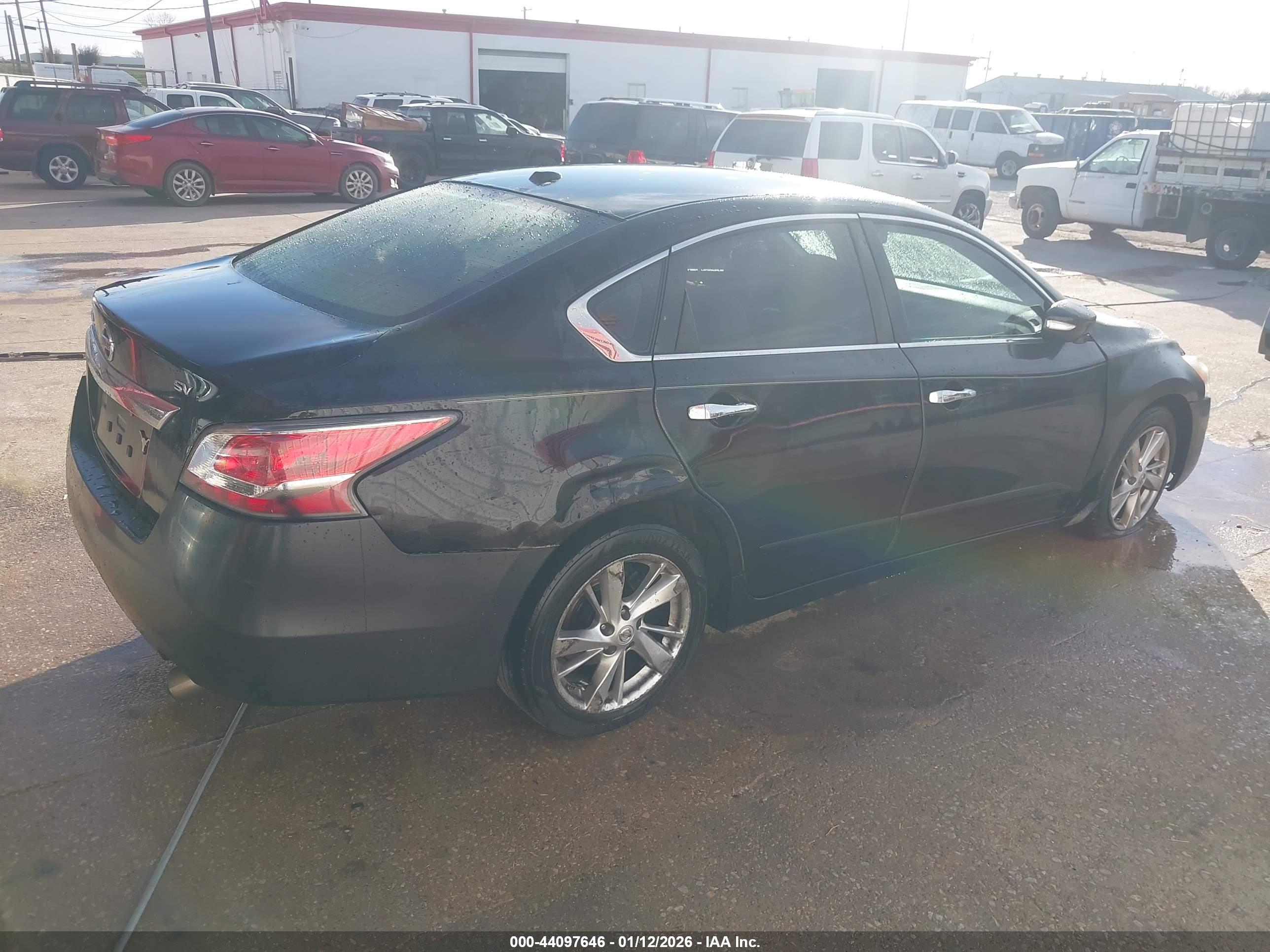 NISSAN ALTIMA image 4