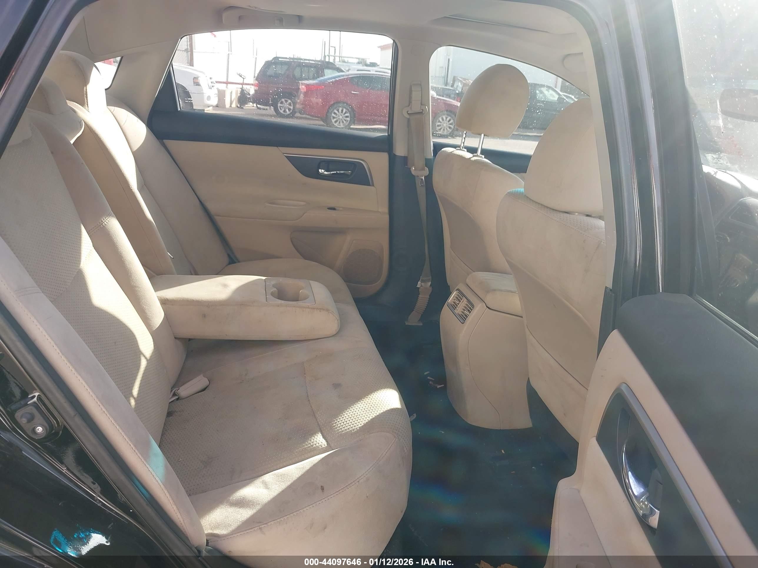 NISSAN ALTIMA image 8