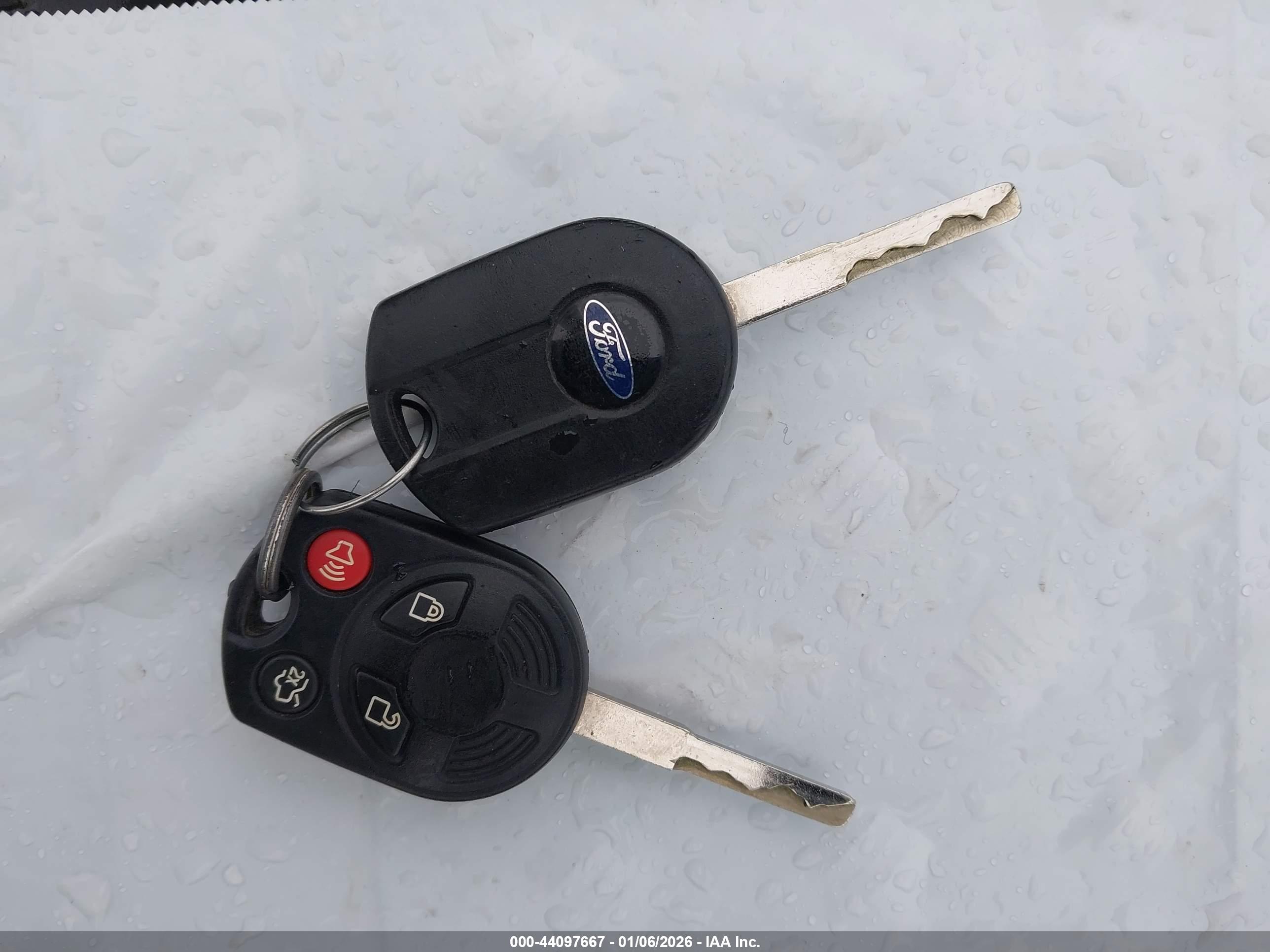 FORD FOCUS image 11