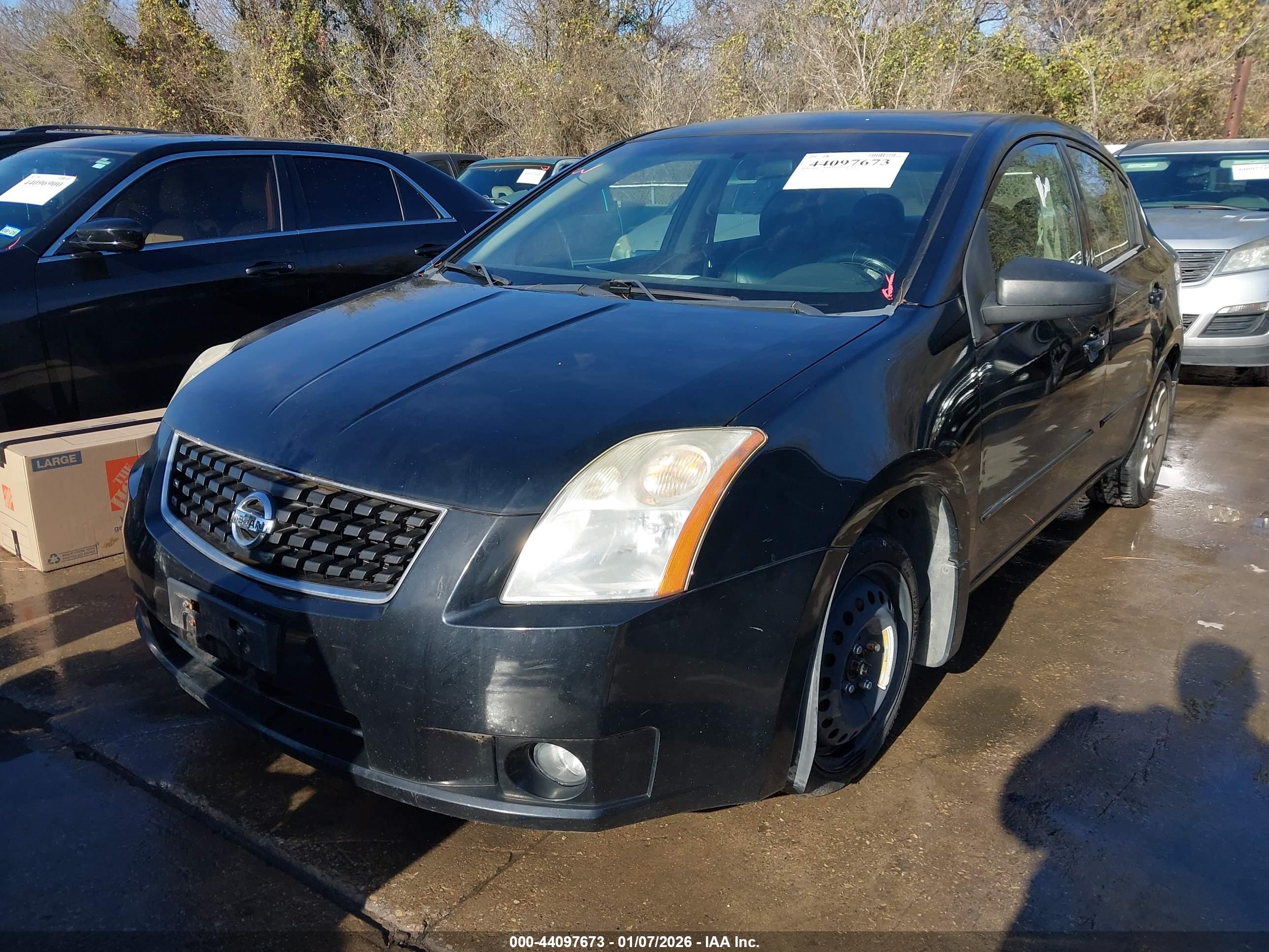 NISSAN SENTRA image 2