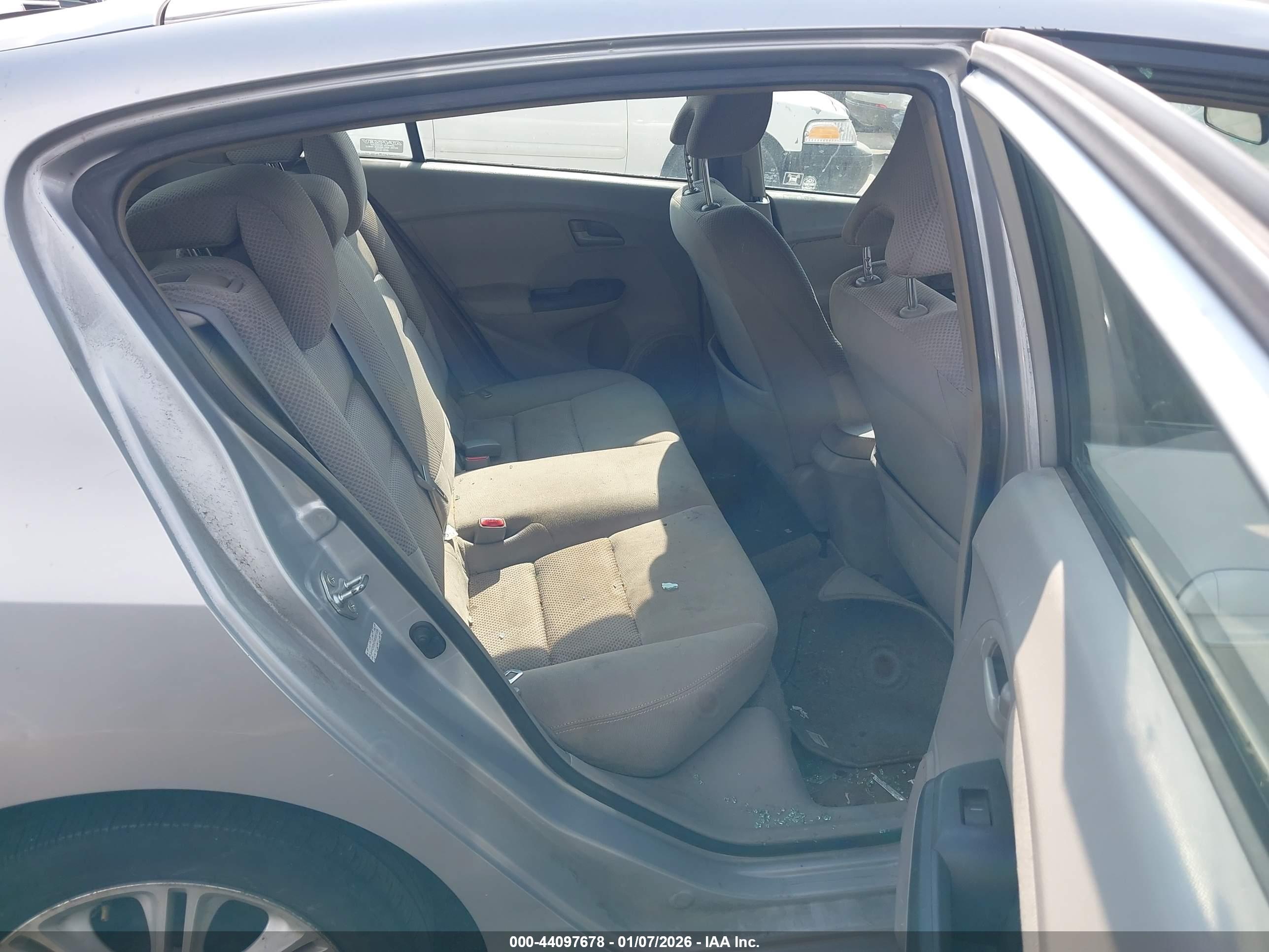 HONDA INSIGHT image 8