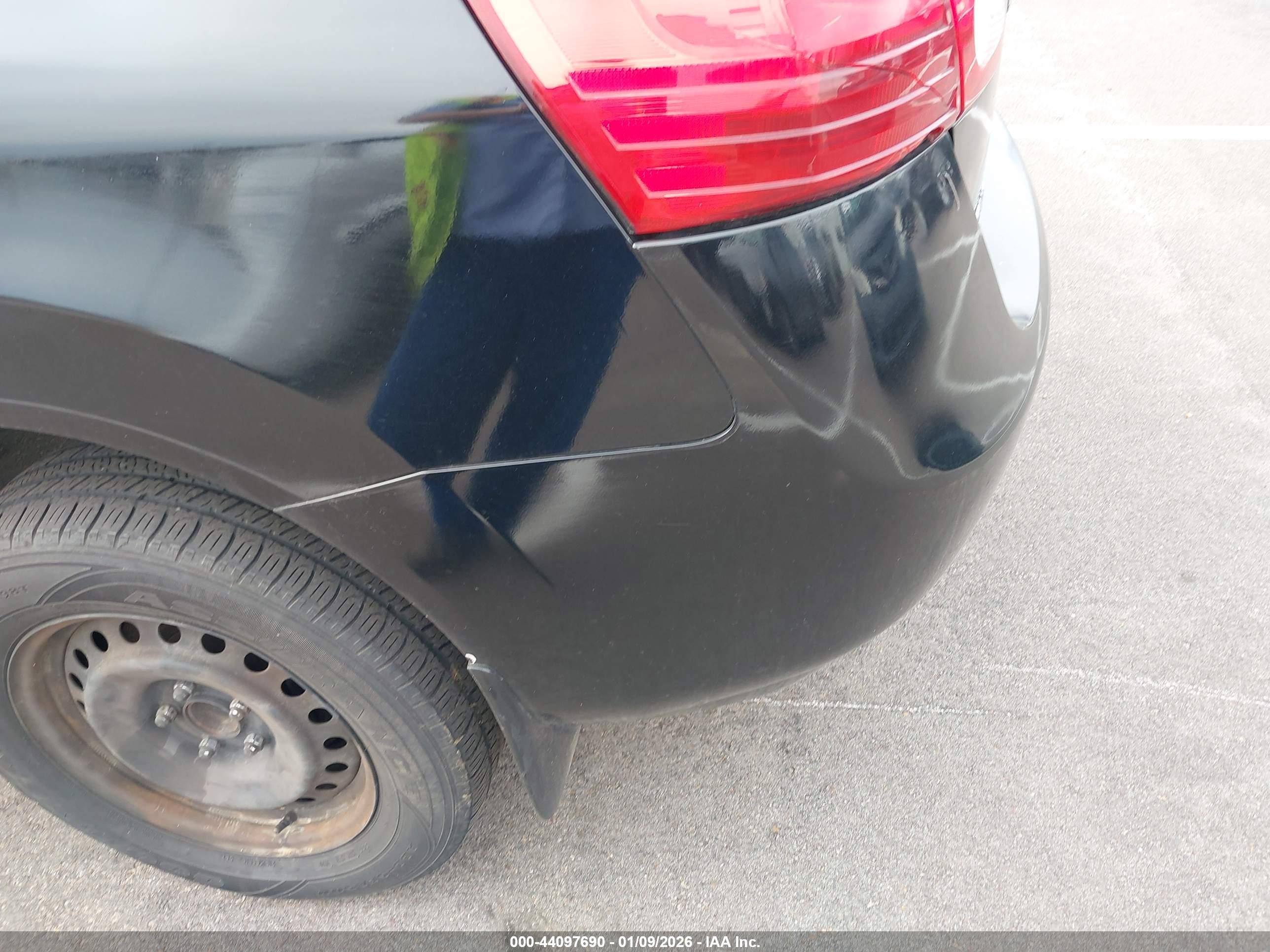 NISSAN ROGUE image 6