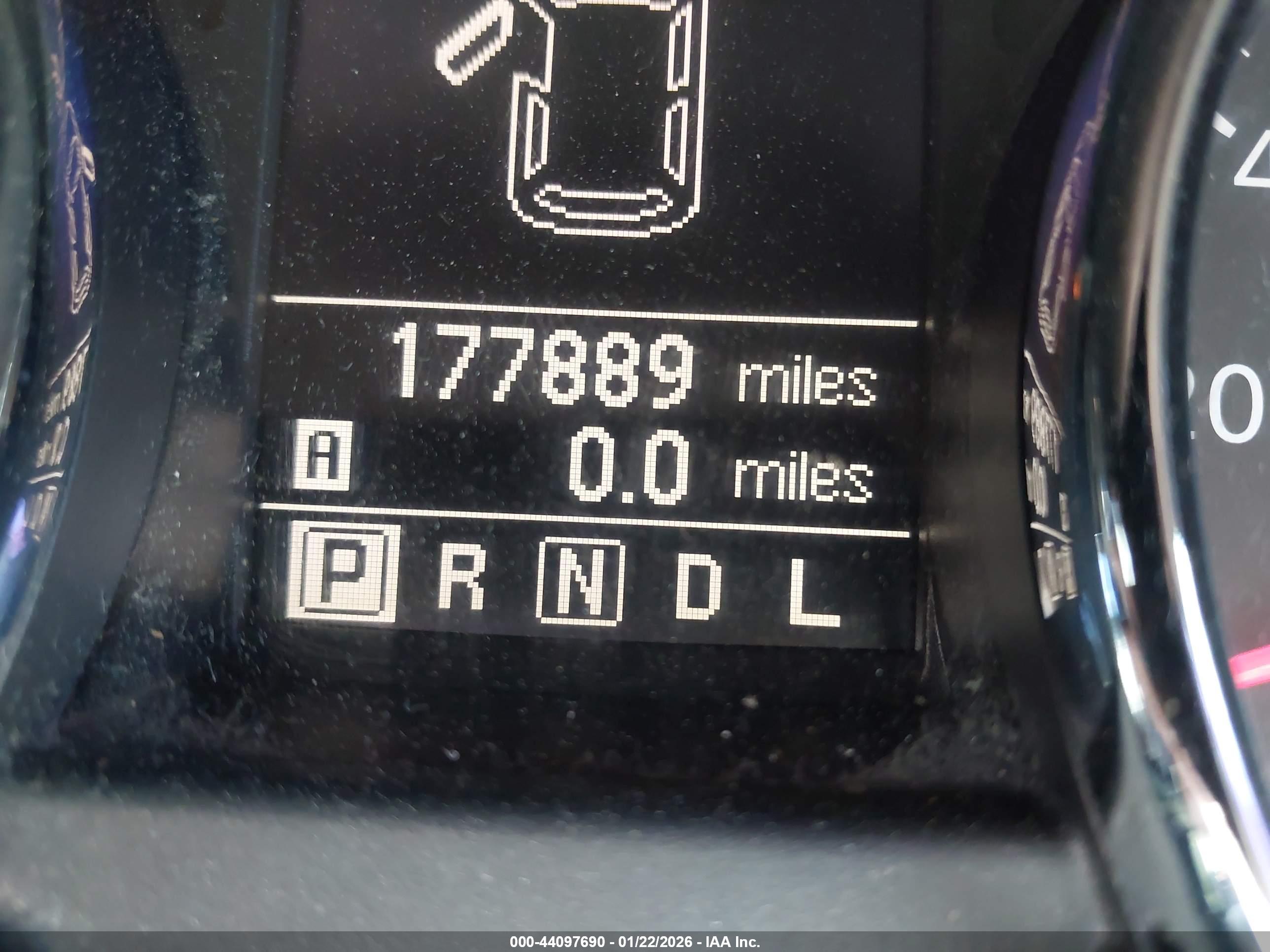 NISSAN ROGUE image 7
