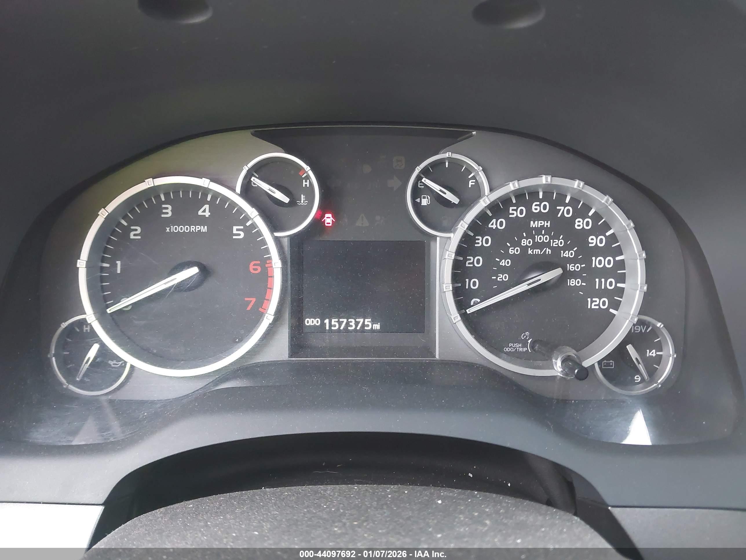 TOYOTA TUNDRA image 7