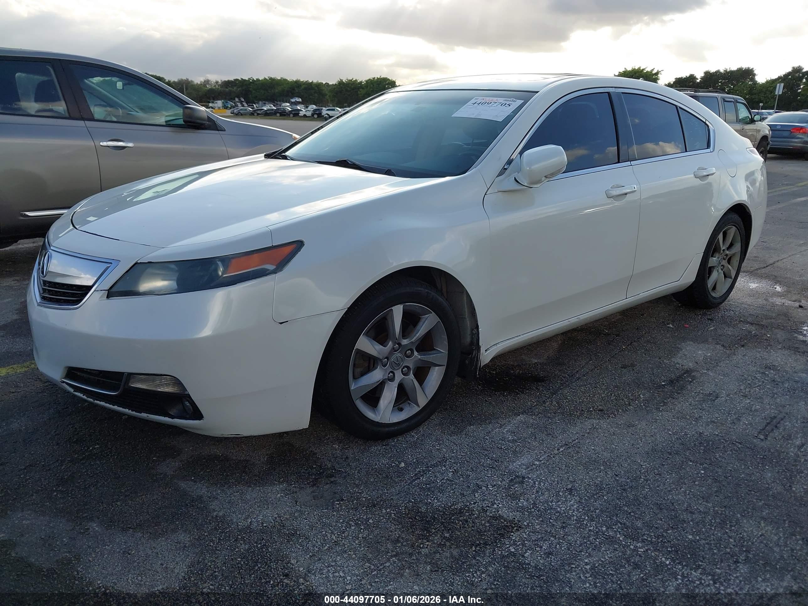 ACURA TL image 2