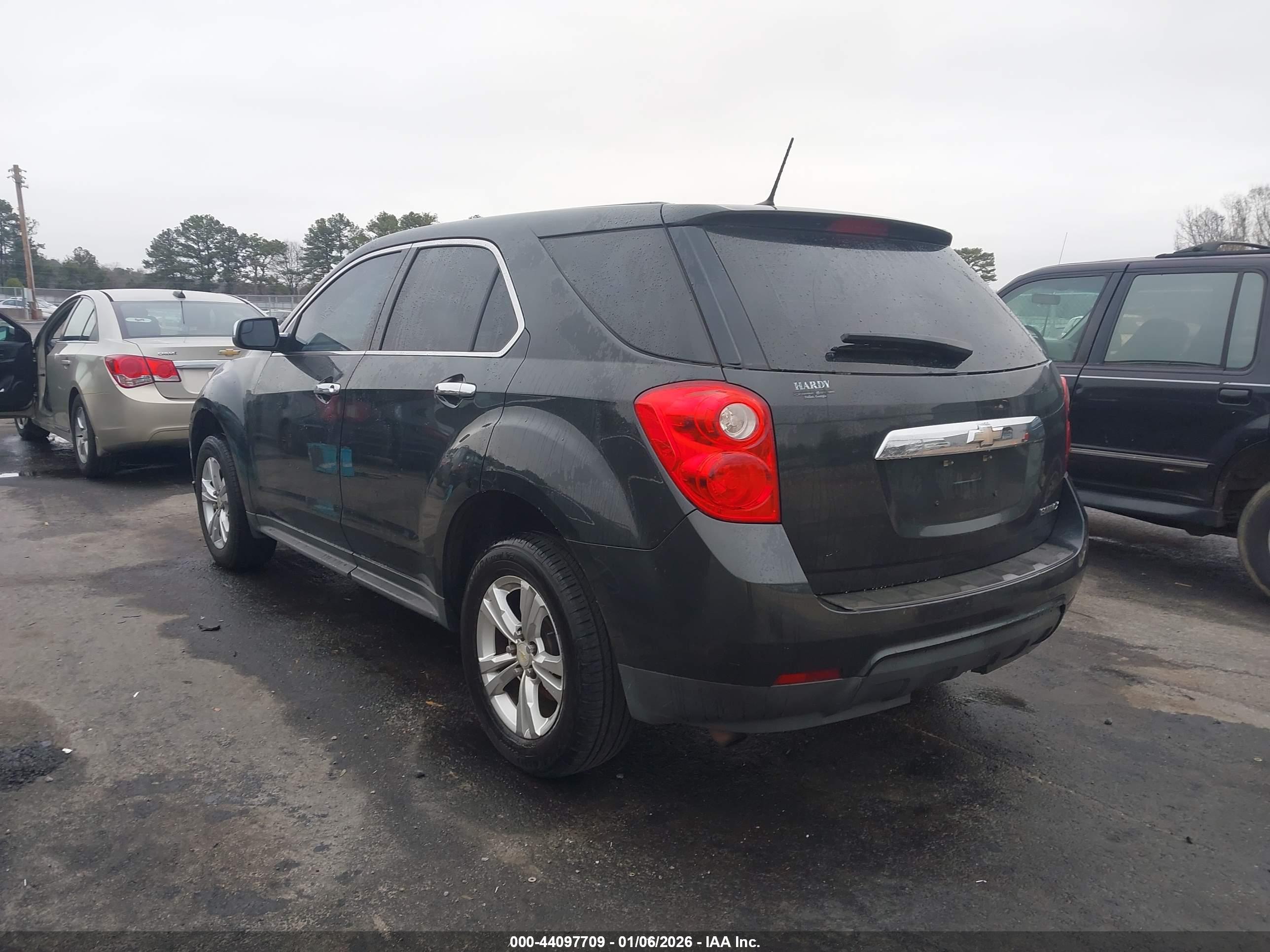 CHEVROLET EQUINOX image 3
