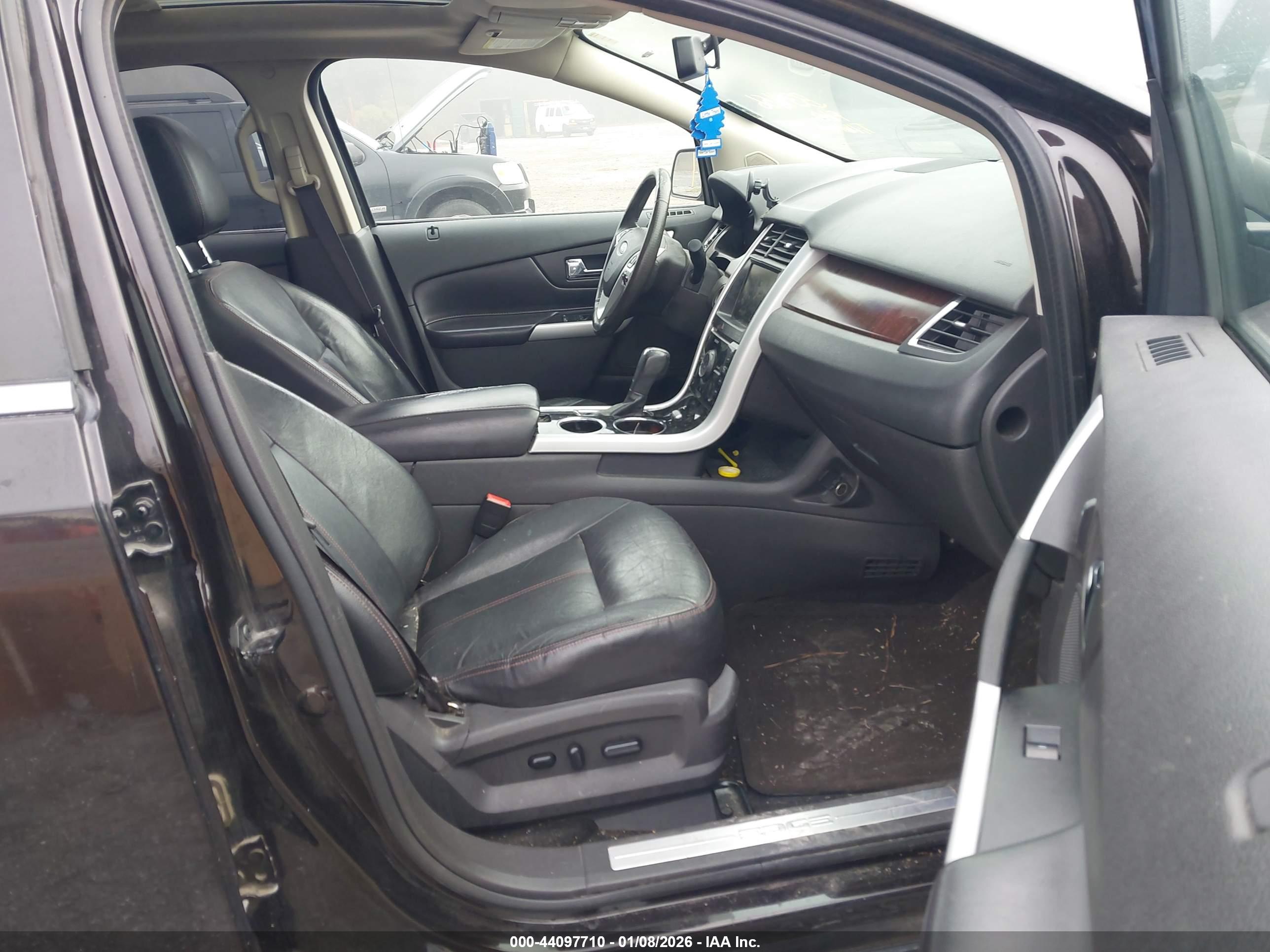 FORD EDGE image 5