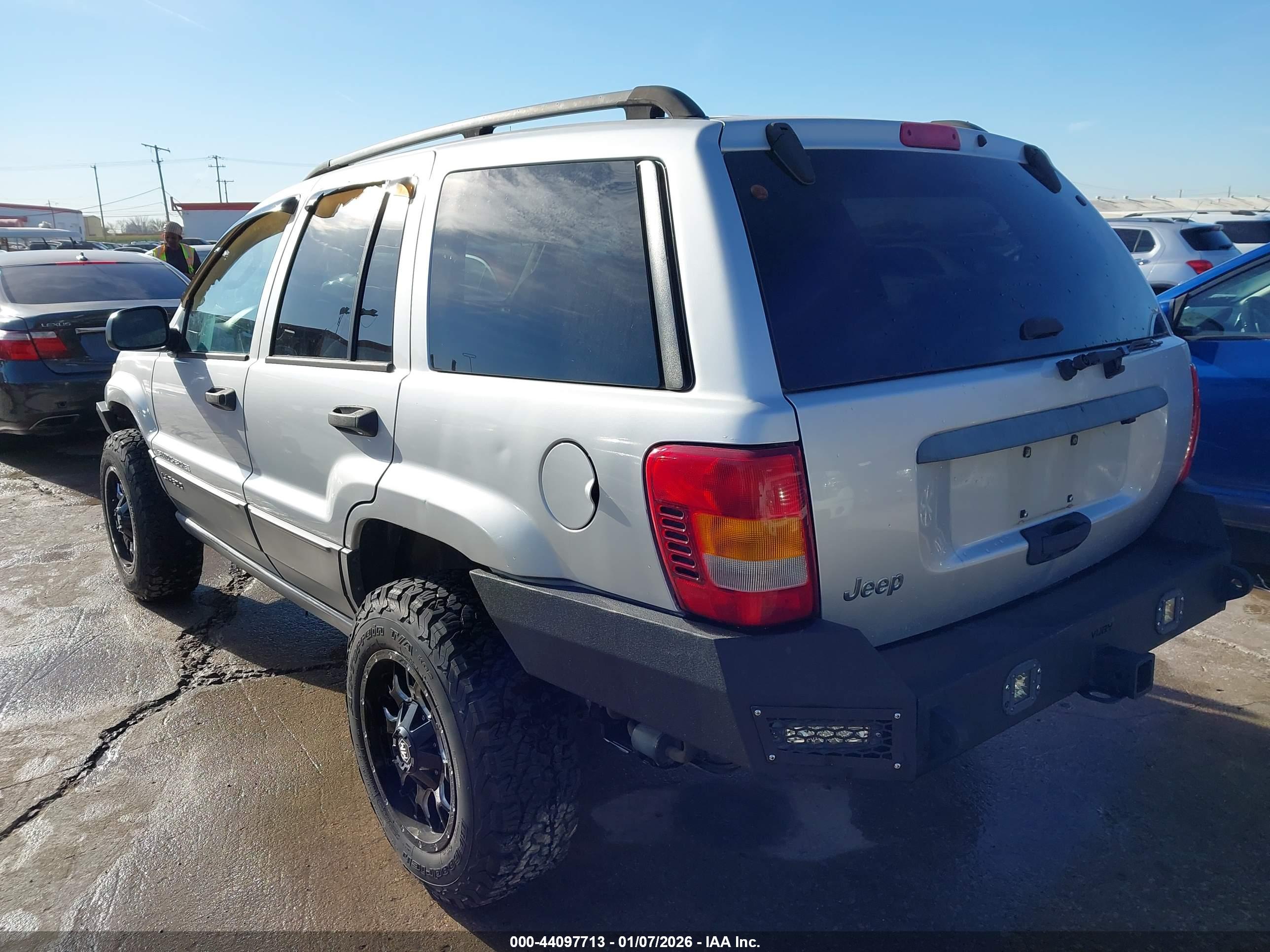JEEP GRAND image 3